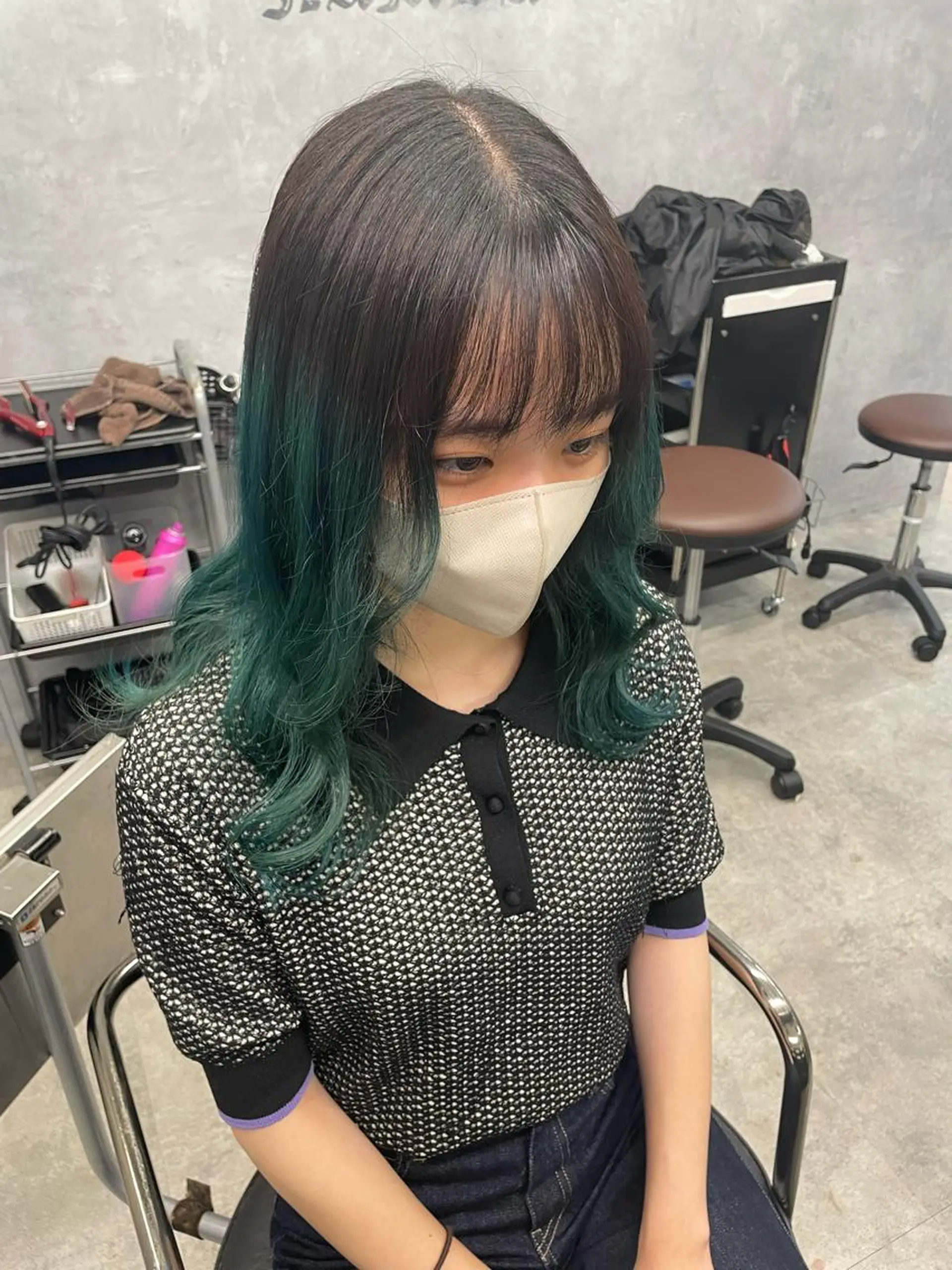 セミロング Cielro【 シェイロ 】所属・Cielro/ダブル カラー/西田咲希のヘアスタイル