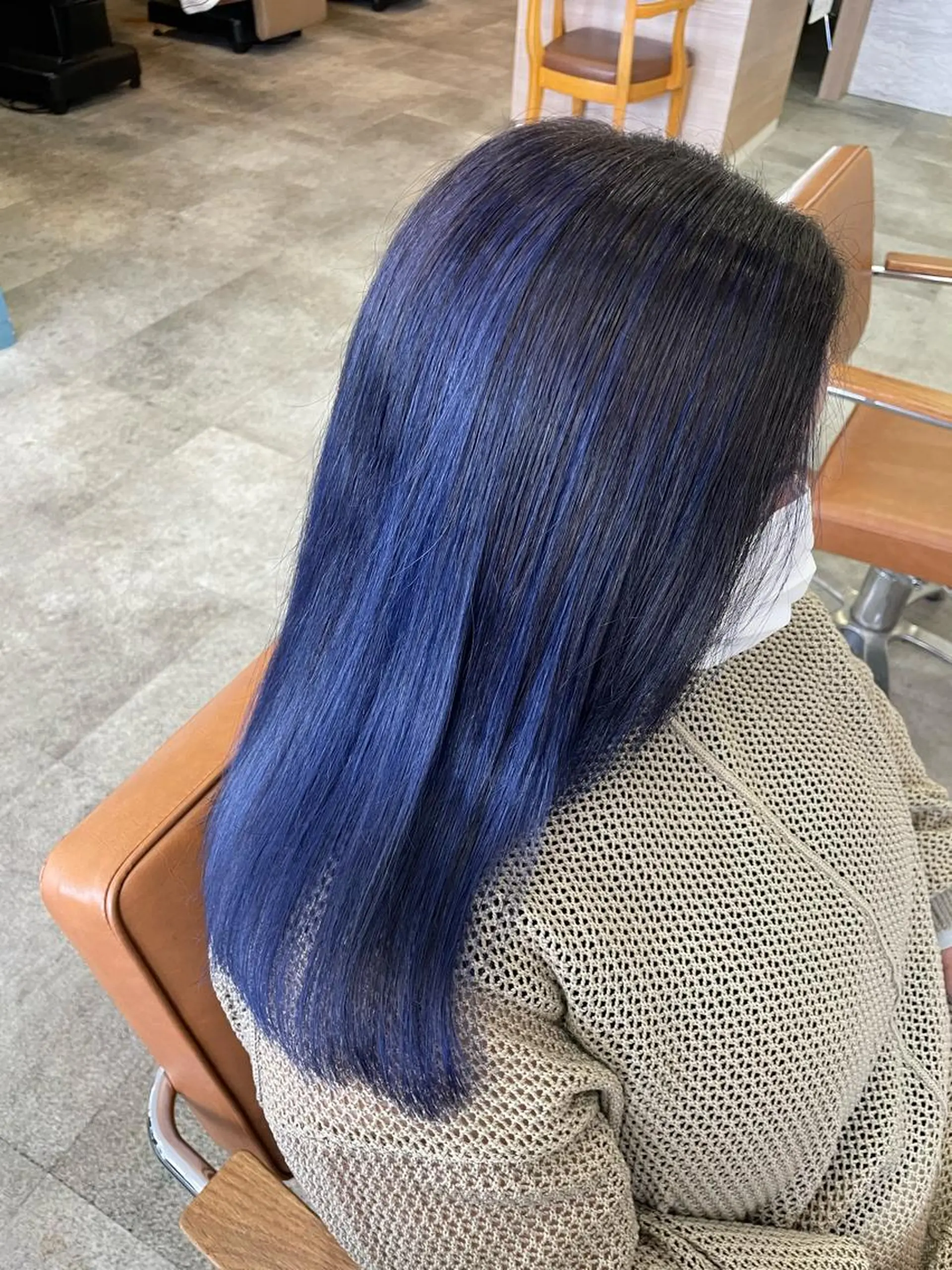 ロング カラー ブルーカラー ネイビーカラー ハイトーン/ベージュ 指名No.1荒木涼太のヘアスタイル