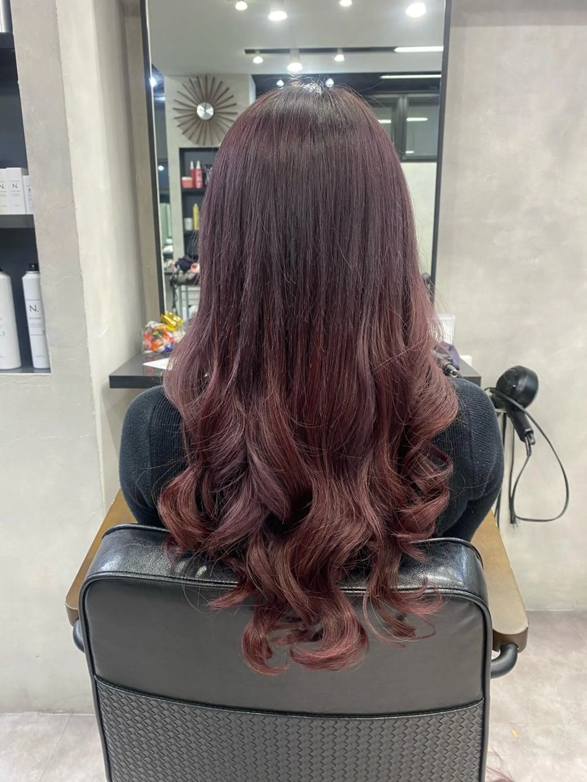 セミロング カラー ヘアアレンジ LAVENDIA Azabu所属・LAVENDIA 初音のヘアスタイル