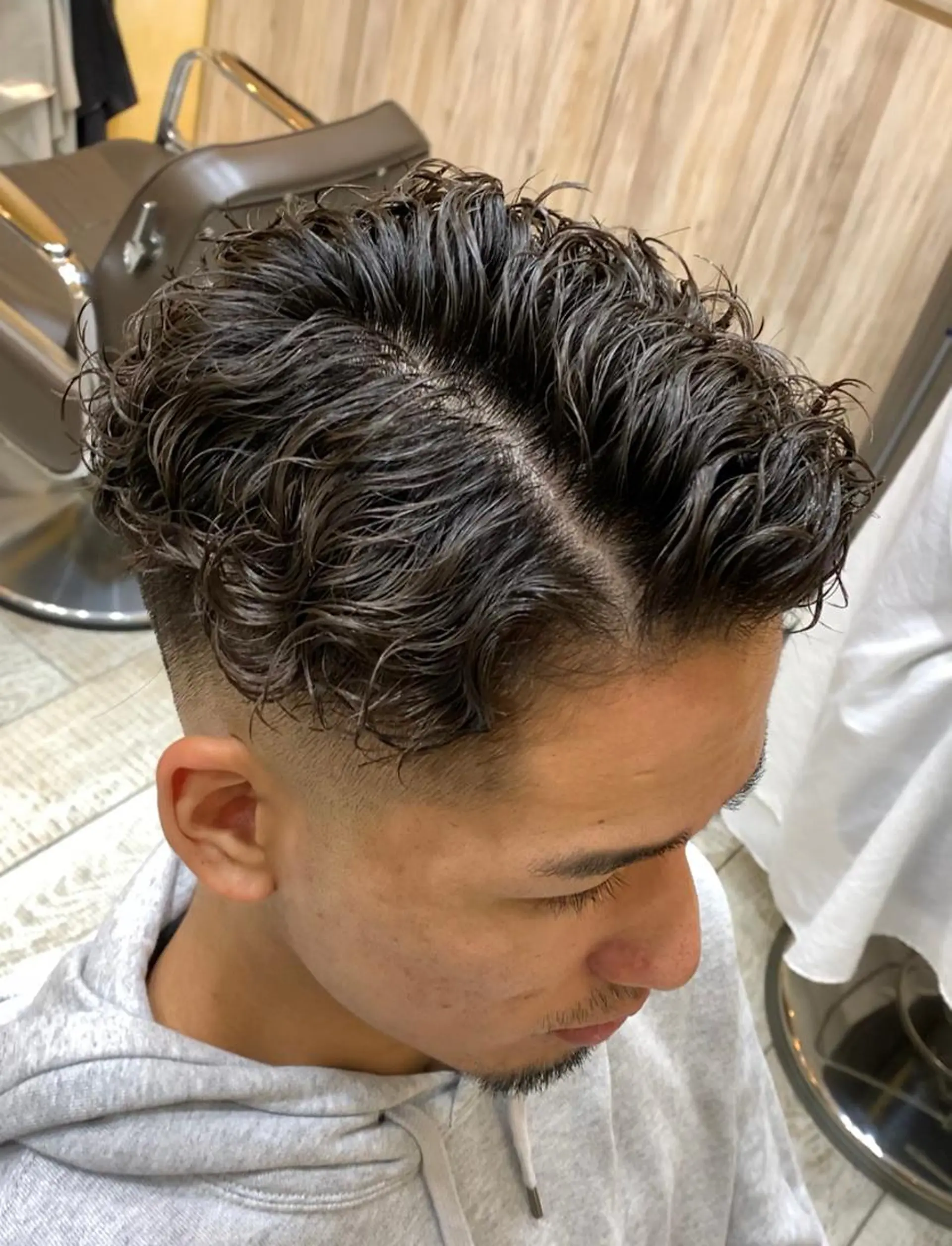 ショート パーマ メンズ Groomers Tokyo所属・宮城 風冴のヘアスタイル