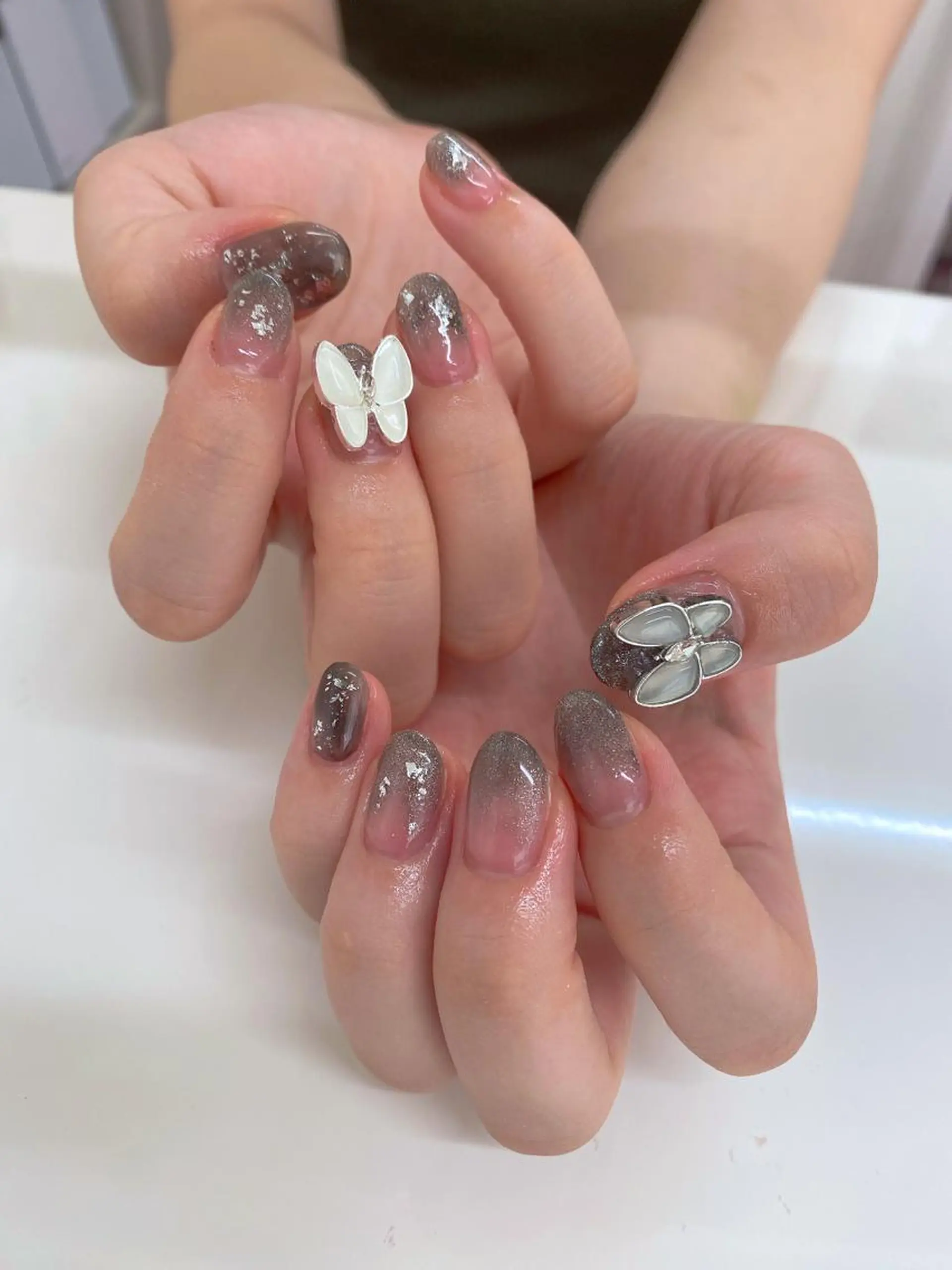 ネイル 持ち込み ハンドネイル 武藤 千裕のエステ・リラクイメージ