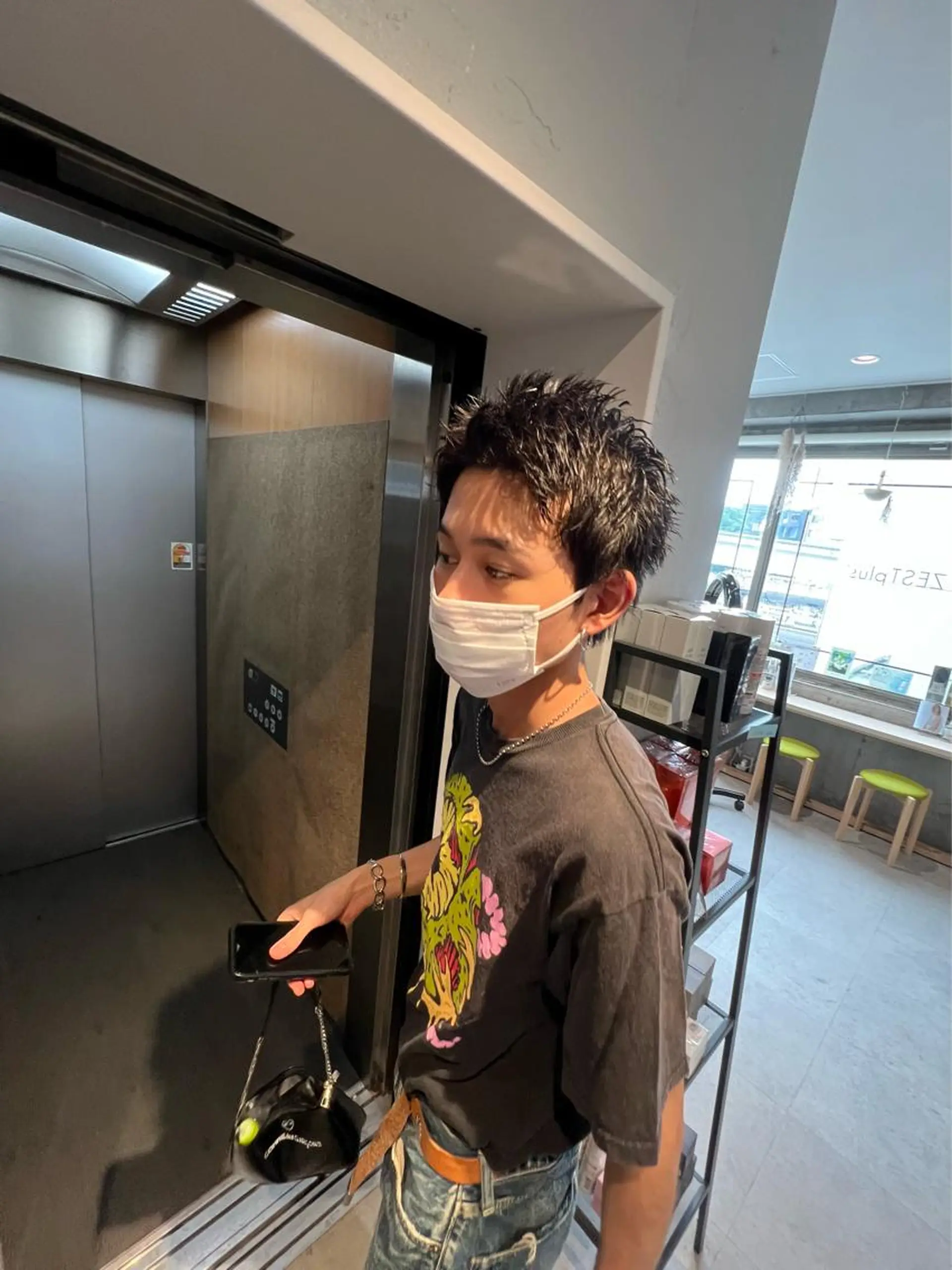 ショート メンズ ダン/メンズ/ 顔周り×透明感カラーのヘアスタイル