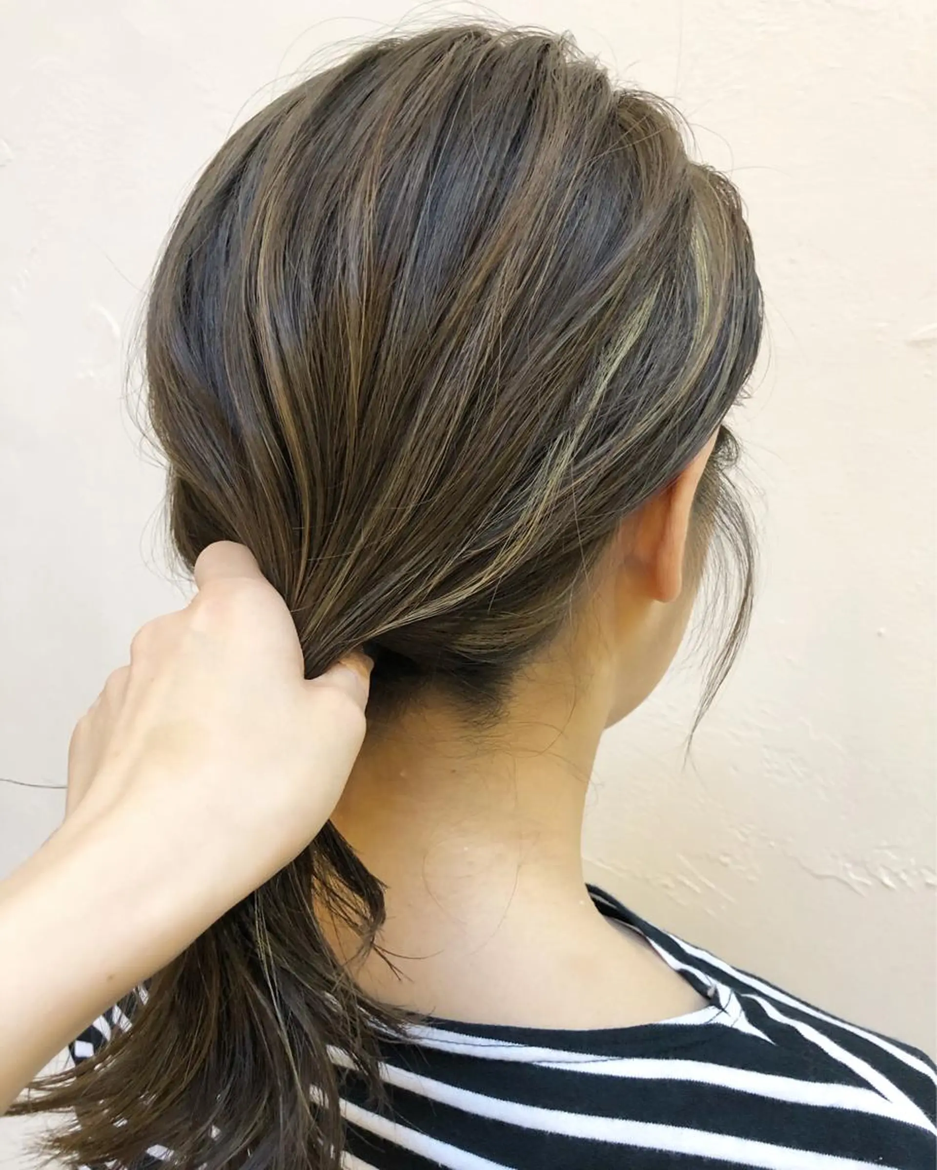 ミディアム カラー ハイライトカラー ハイライト トリートメント luve heart's And Be  minamisemba所属・脇坂 佳世の眉毛・アイブロウイメージ