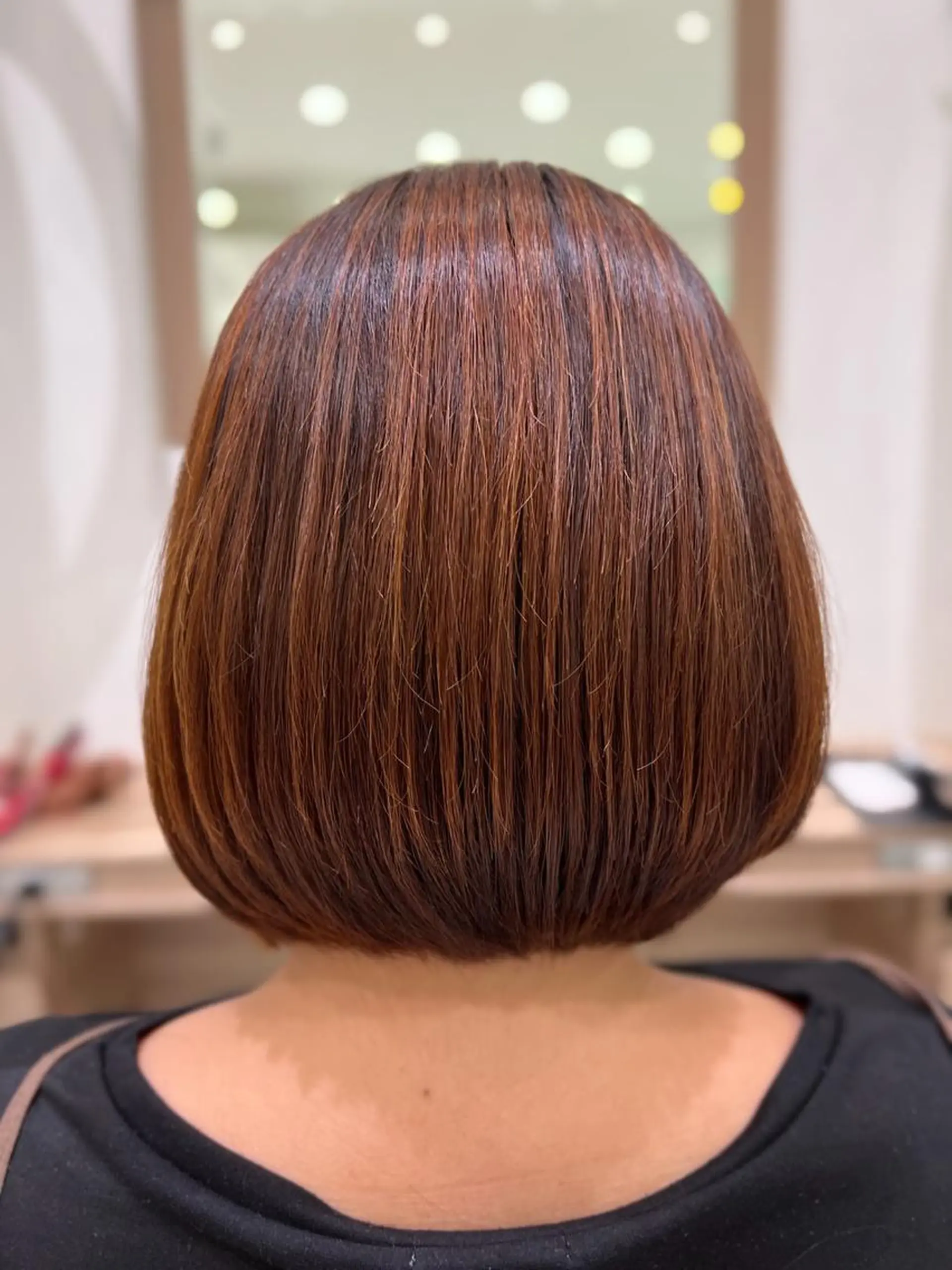 ショート カラー 指原 仁のヘアスタイル