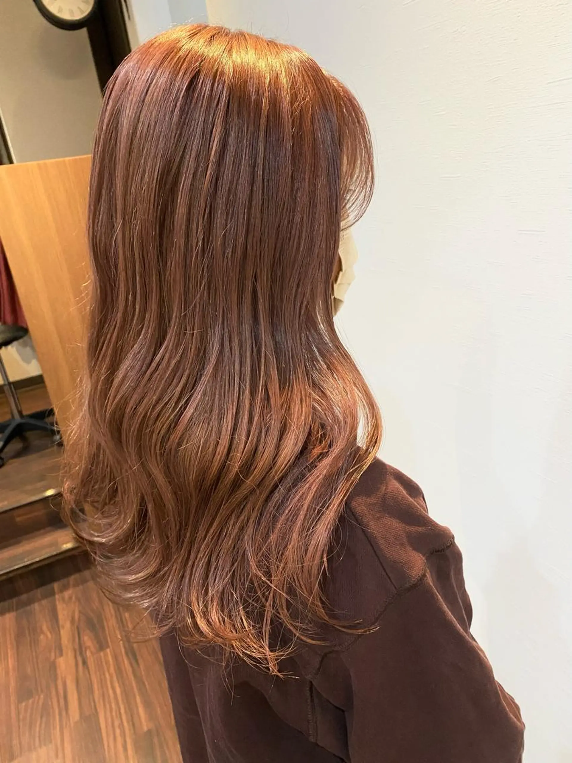 セミロング カラー ヘアカラー トリートメント 美髪 カラーリストのヘアスタイル