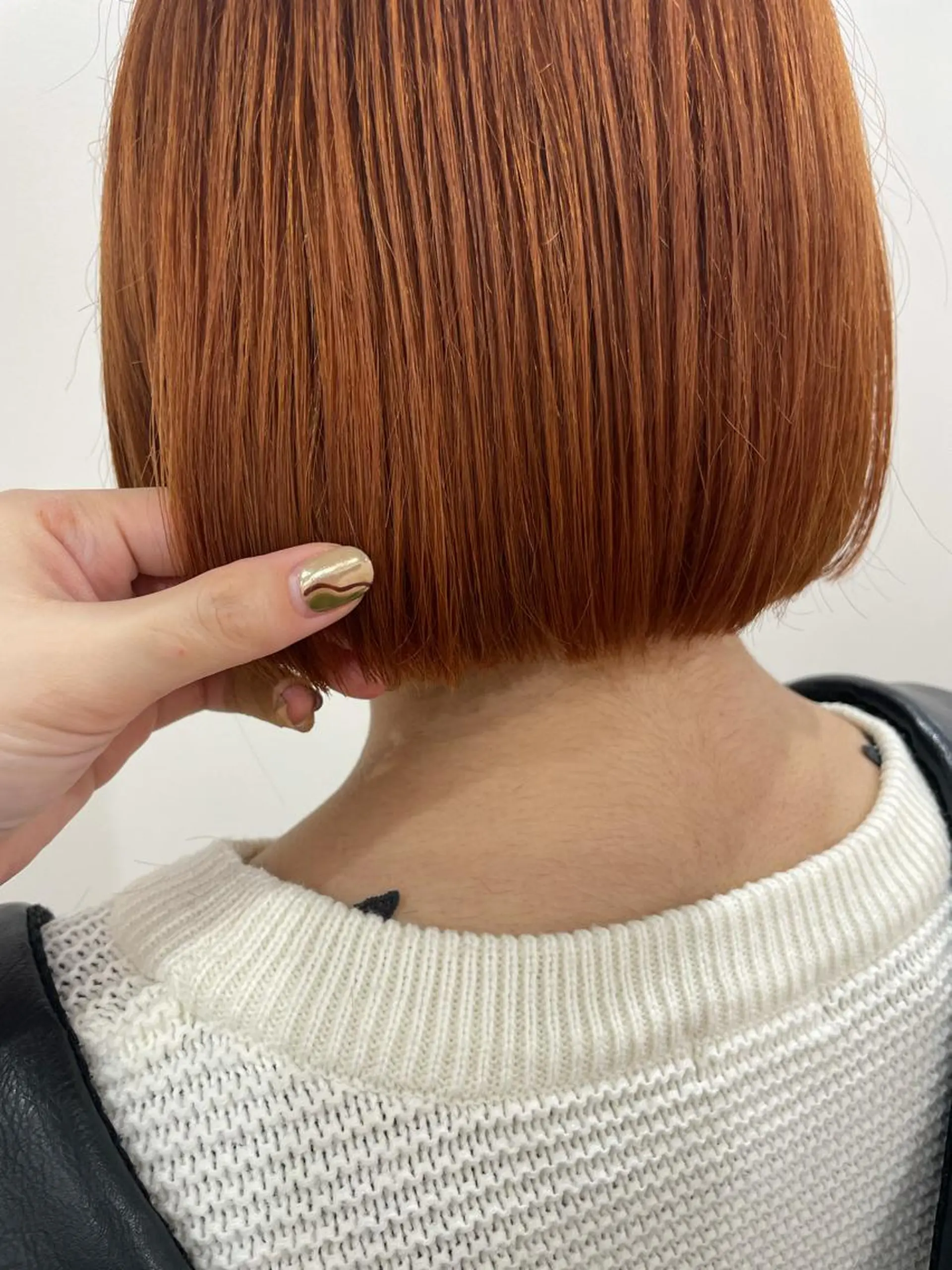 ショート カラー akane .のヘアスタイル