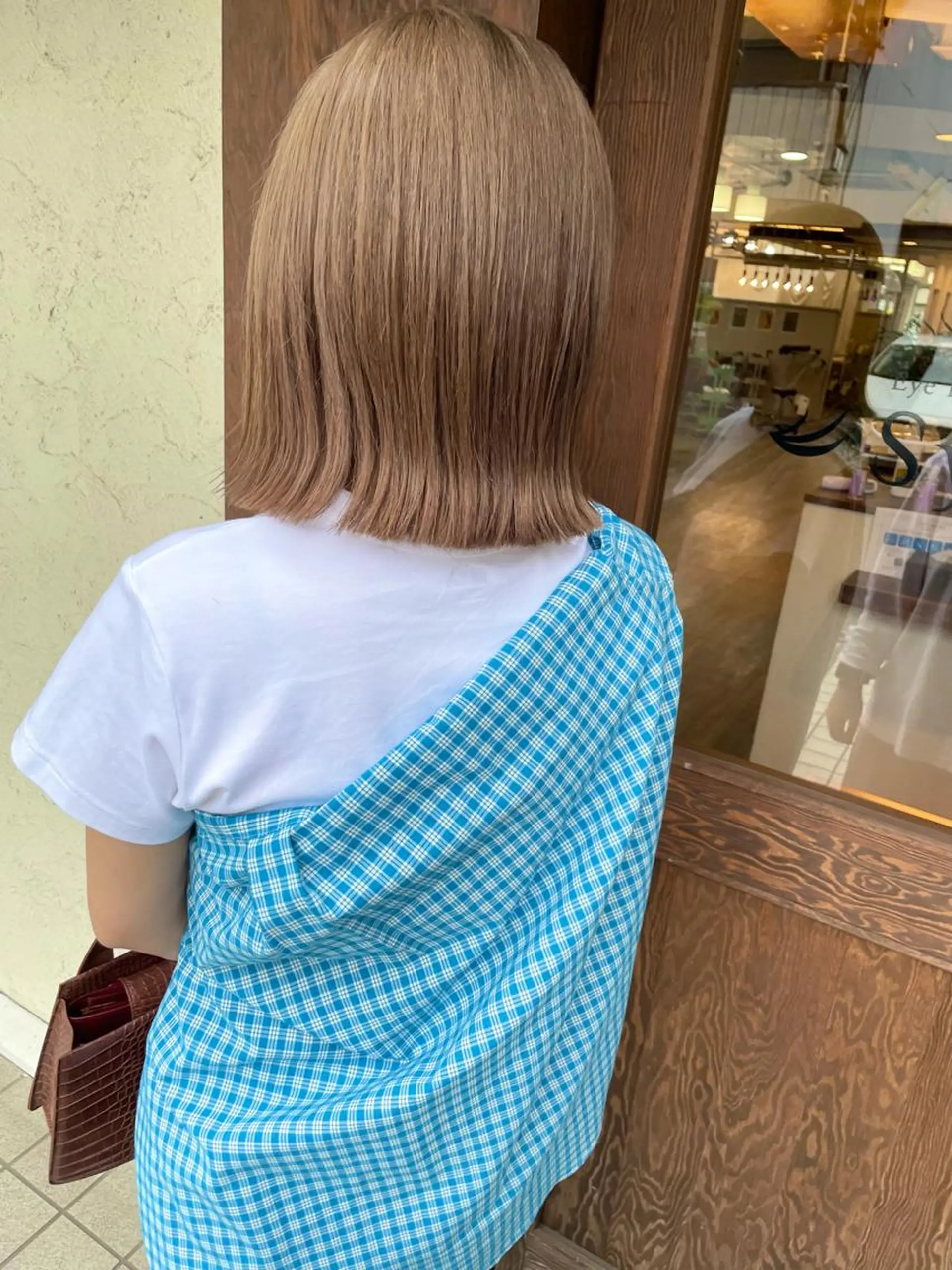 ミディアム カット ヘアカラー トリートメント しもかわ かほのヘアスタイル