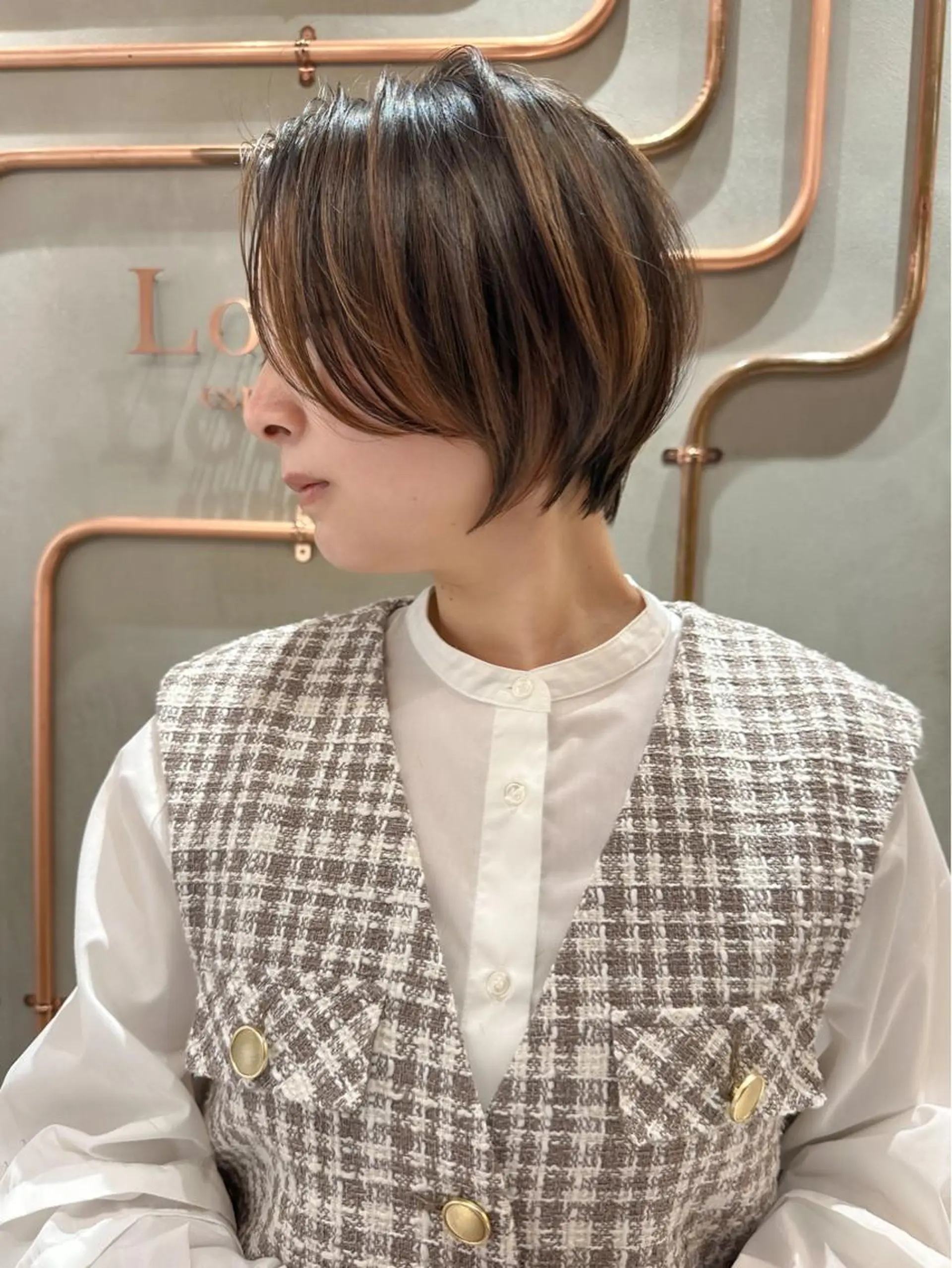 ショート カラー カット ヘアカラー トリートメント ボブ/ショート/ 縮毛矯正⚜️工藤昴のヘアスタイル