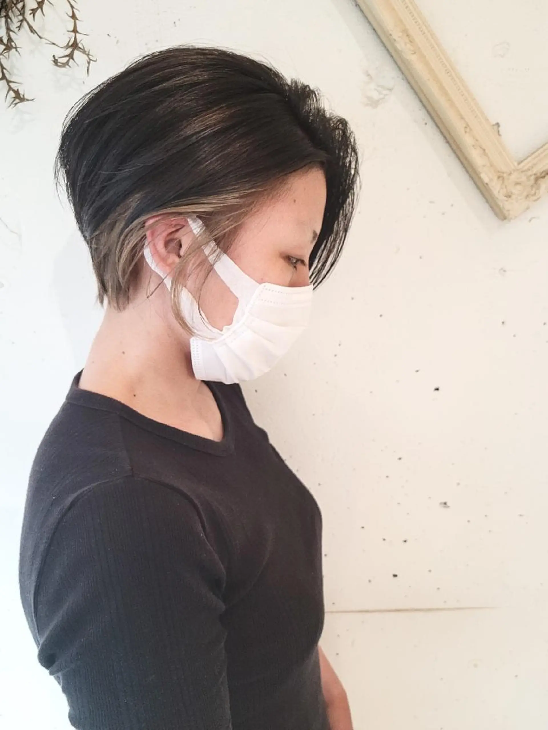 ショート カラー インナーカラー くびれヘア ショートヘア ヘアカラー 尾野 恭平のヘアスタイル