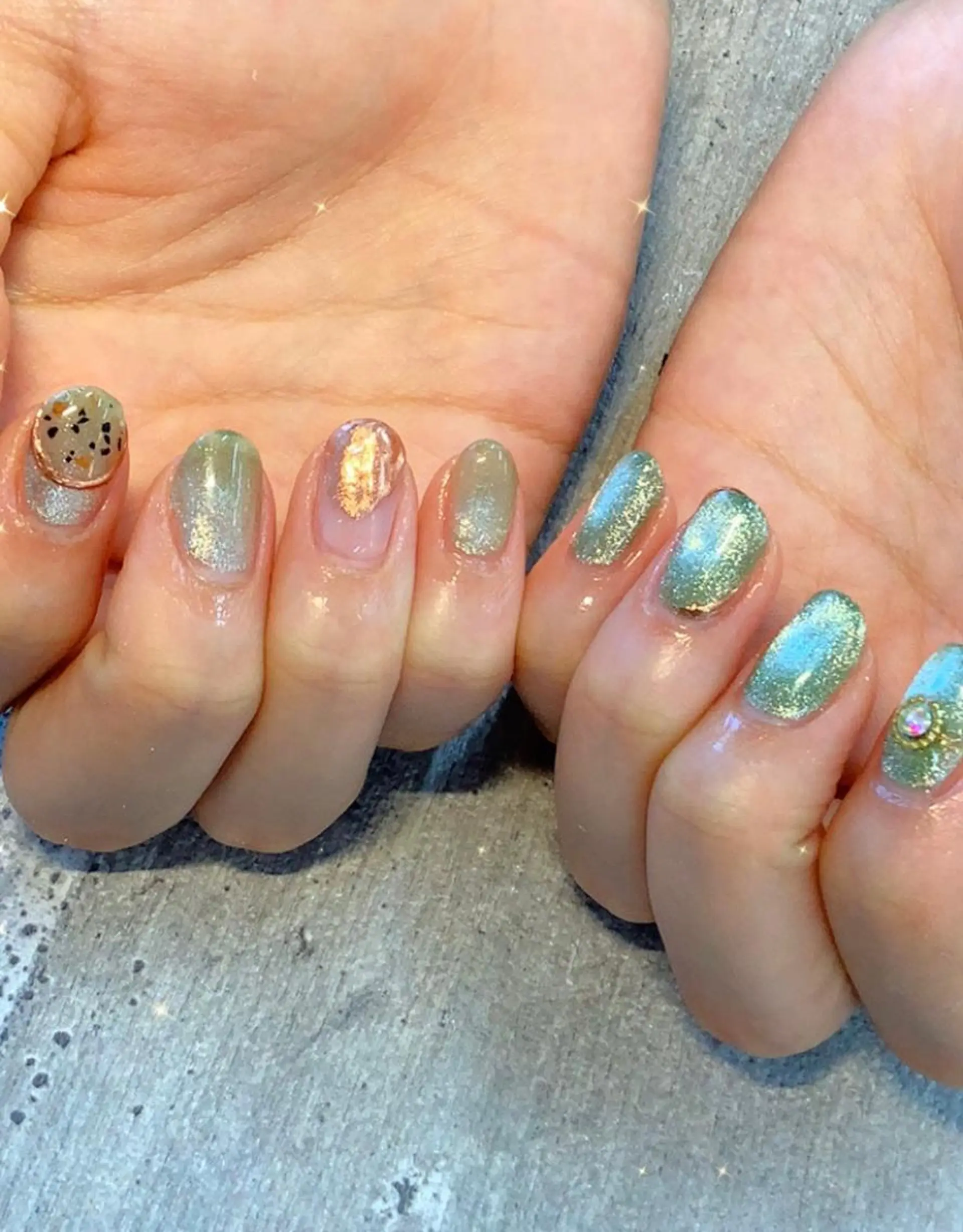 ネイル 横尾 麻里のネイルデザイン