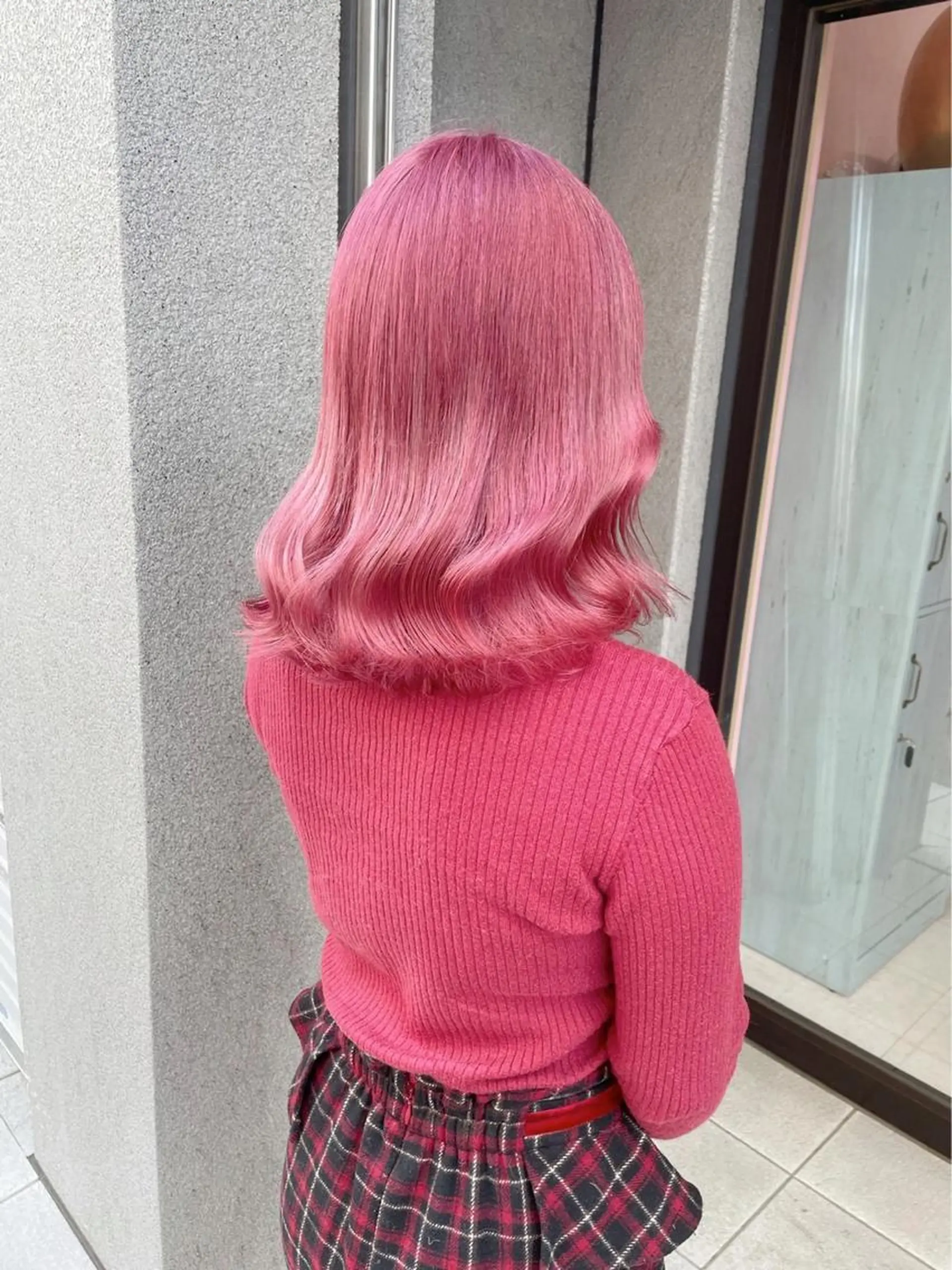 セミロング カラー ヘアアレンジ Bob＆ハイトーン 専門家CHIHIROのヘアスタイル