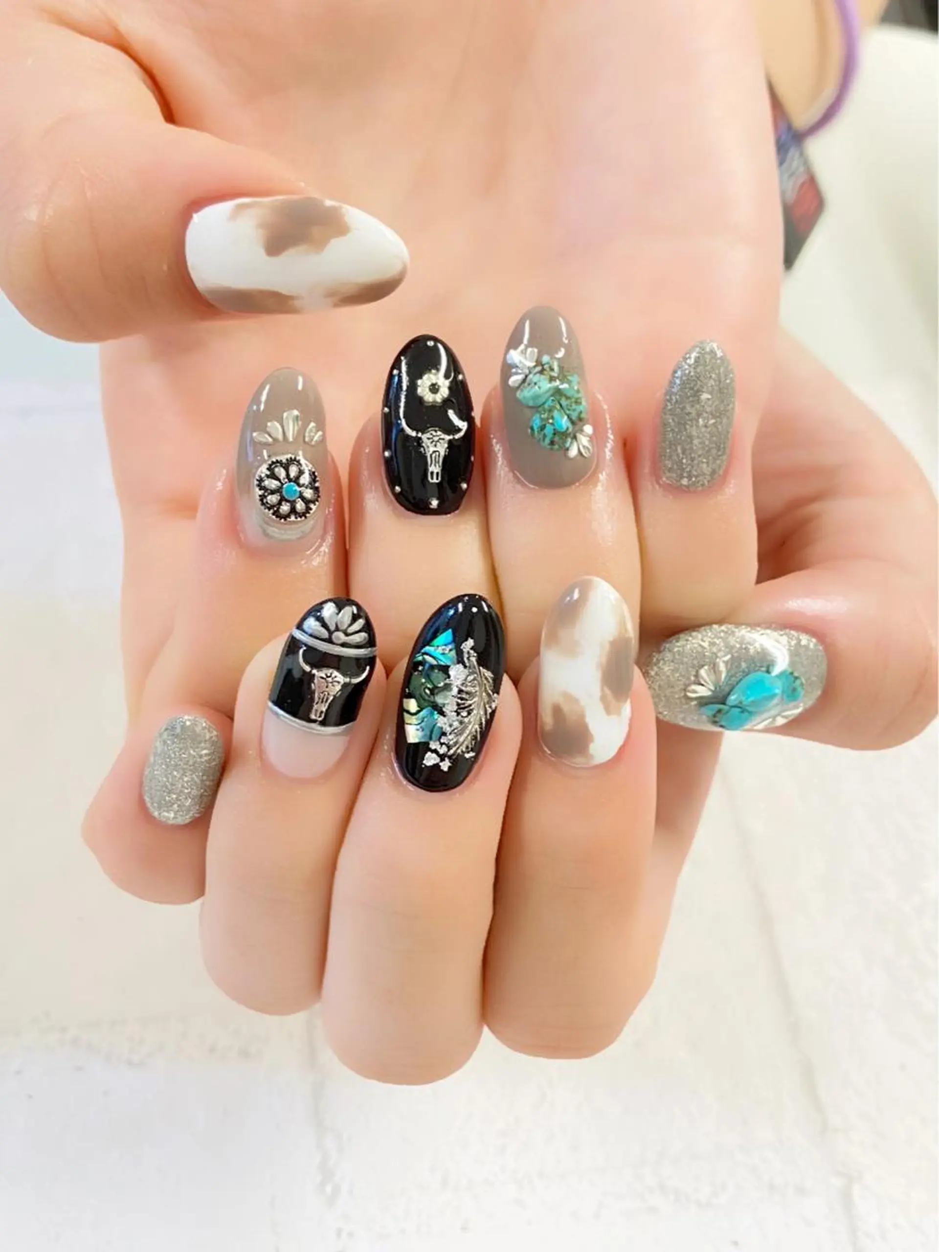 カラー ネイル KIREIE NAILSのネイルデザイン