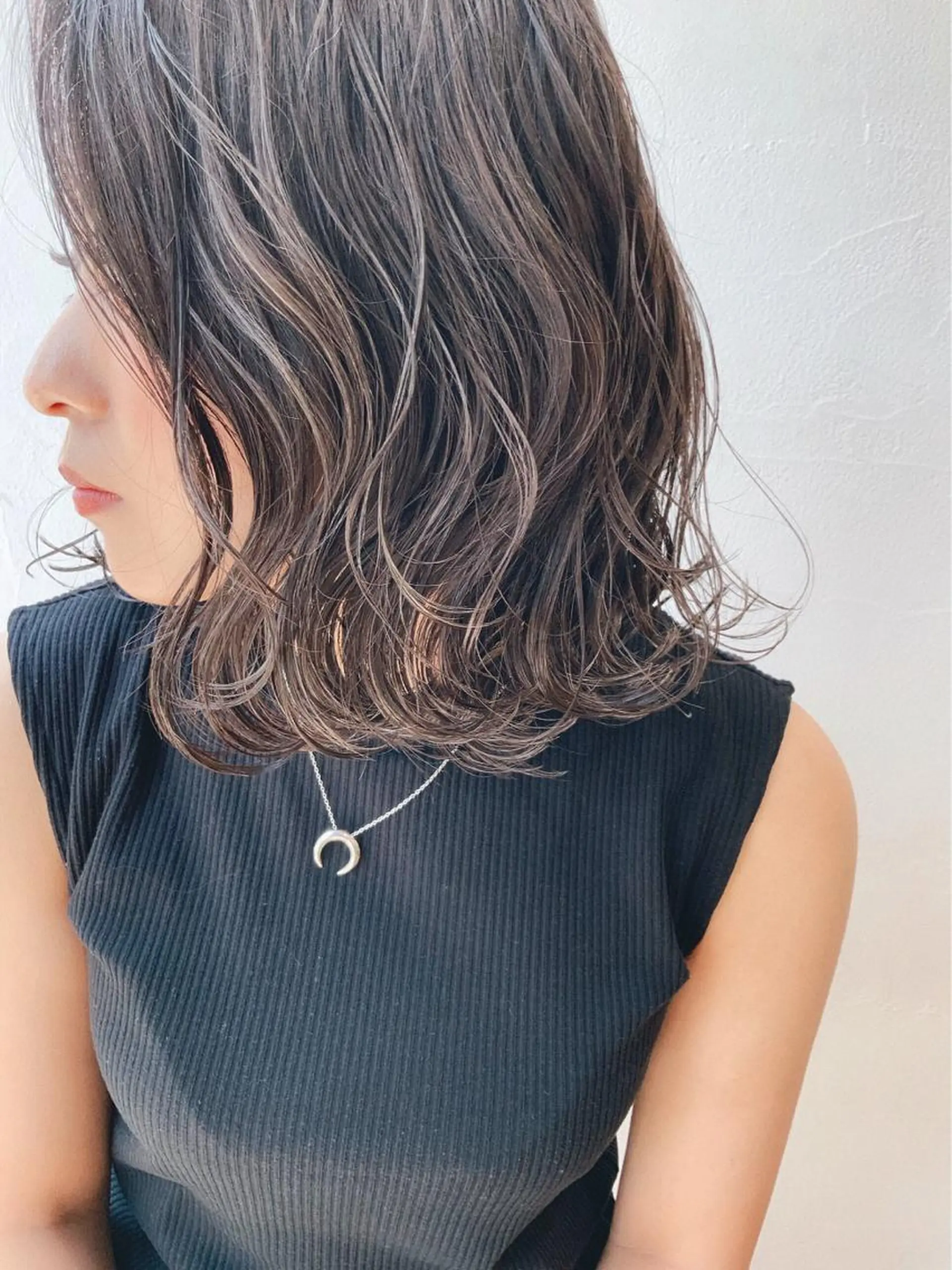 ミディアム ハイライト カット特化柏駅 徒歩3分LOUのヘアスタイル