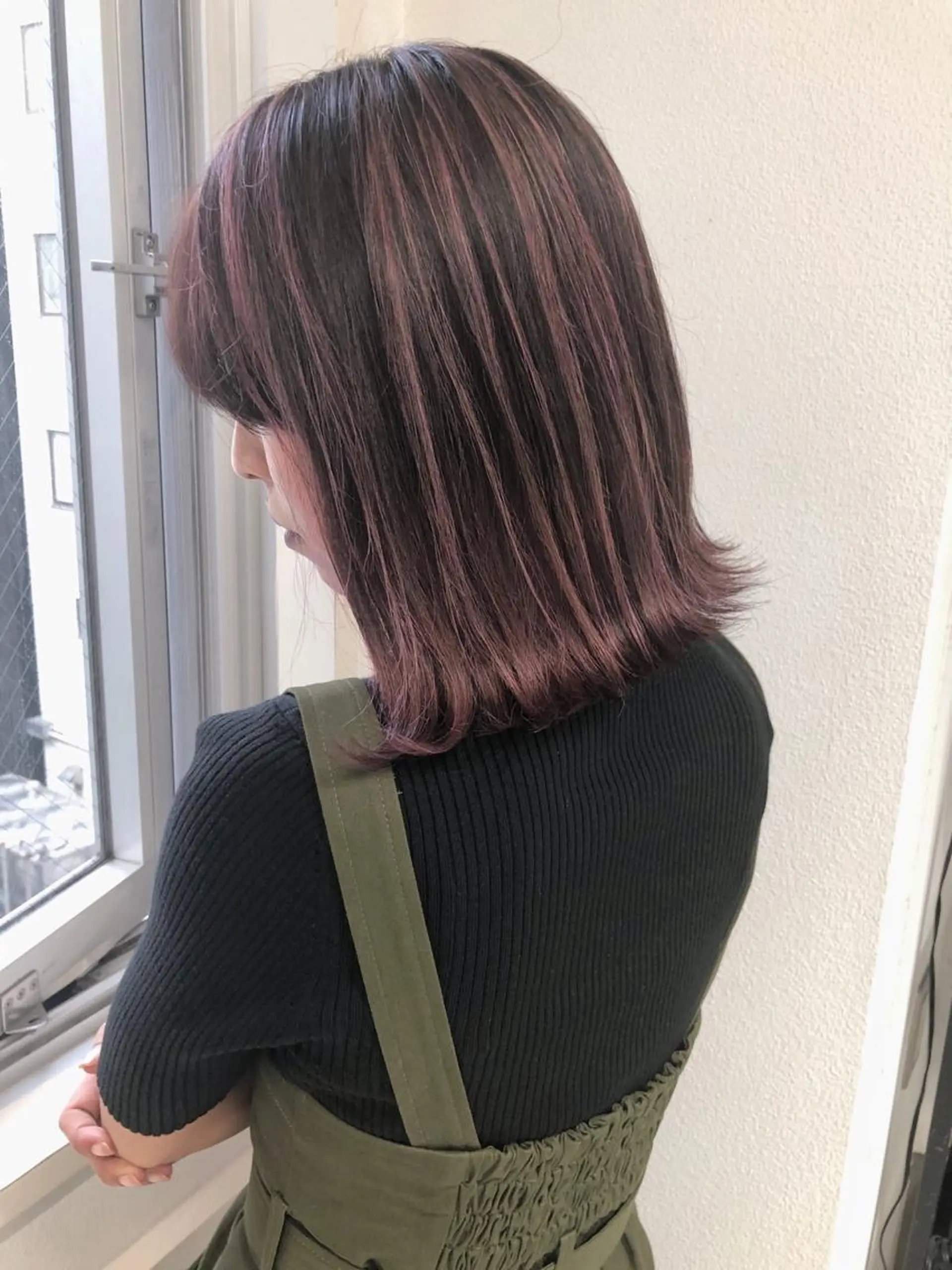 ミディアム カラー バレイヤージュ ピンクカラー レイヤーカット ヘアカラー トリートメント GiseL天神カラー 髪質改善/ブリーチのヘアスタイル