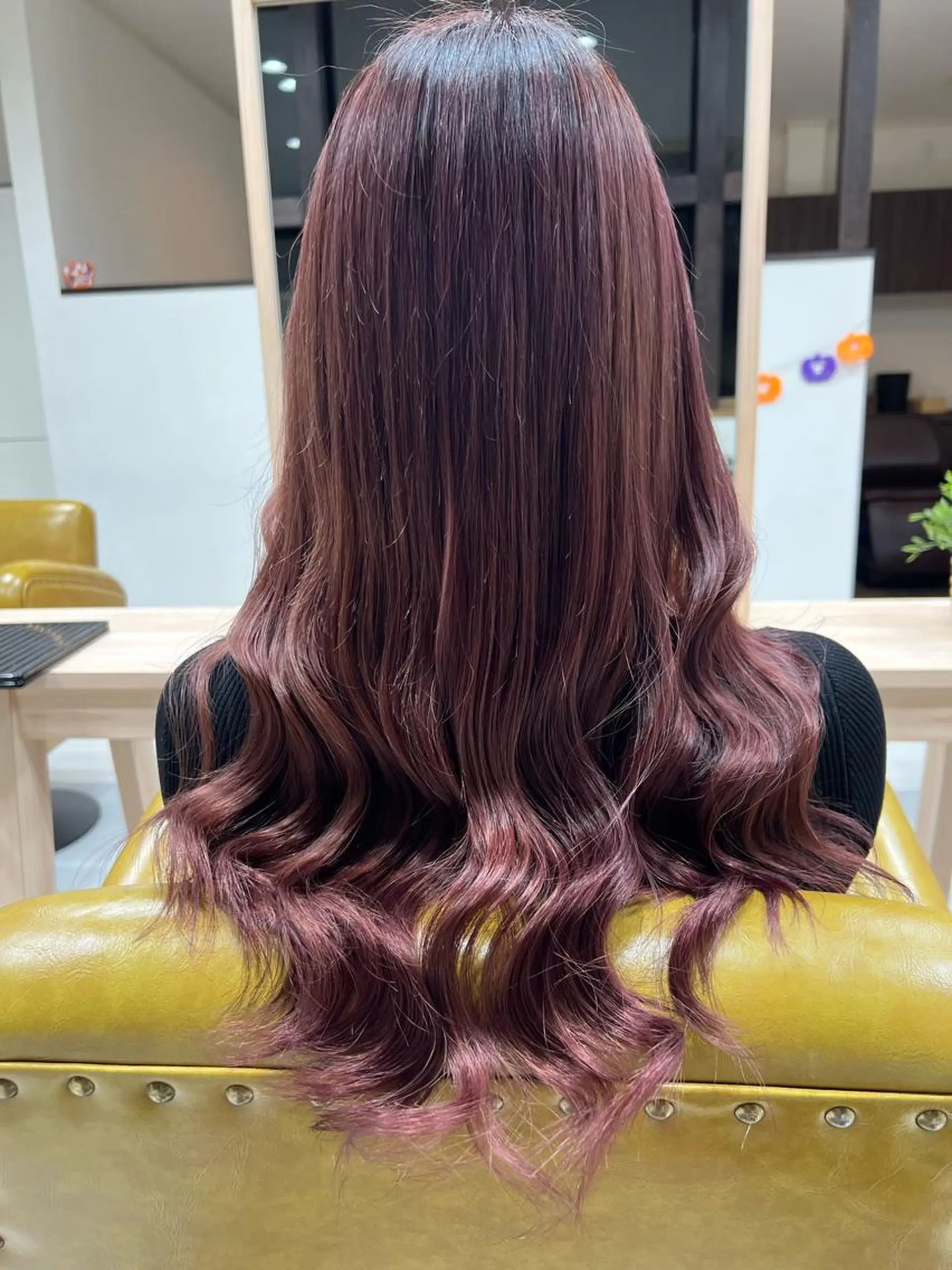 ミディアム 松本 菜那のヘアスタイル