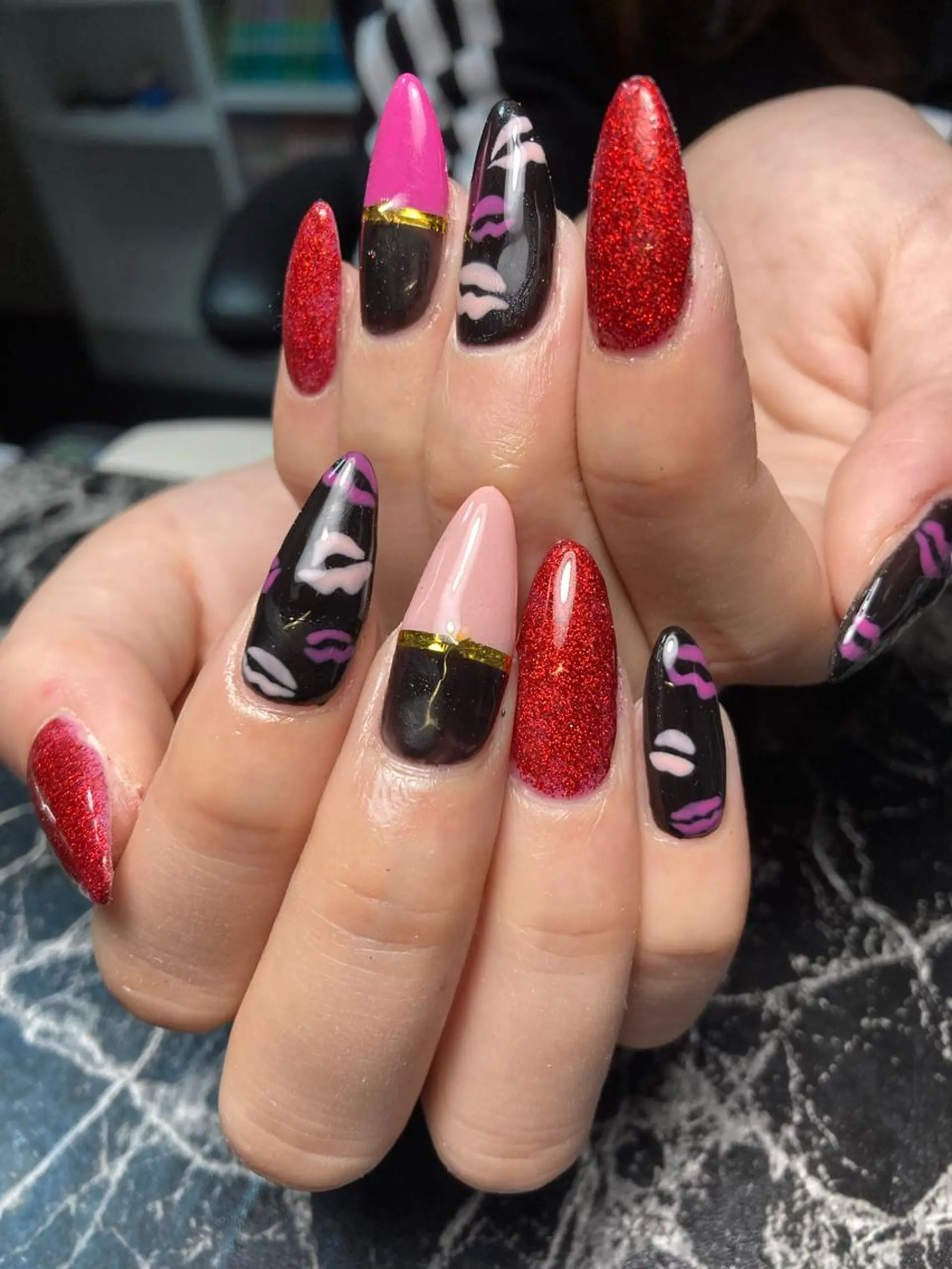 セミロング ネイル ハンドネイル ✴︎ Delightのネイルデザイン