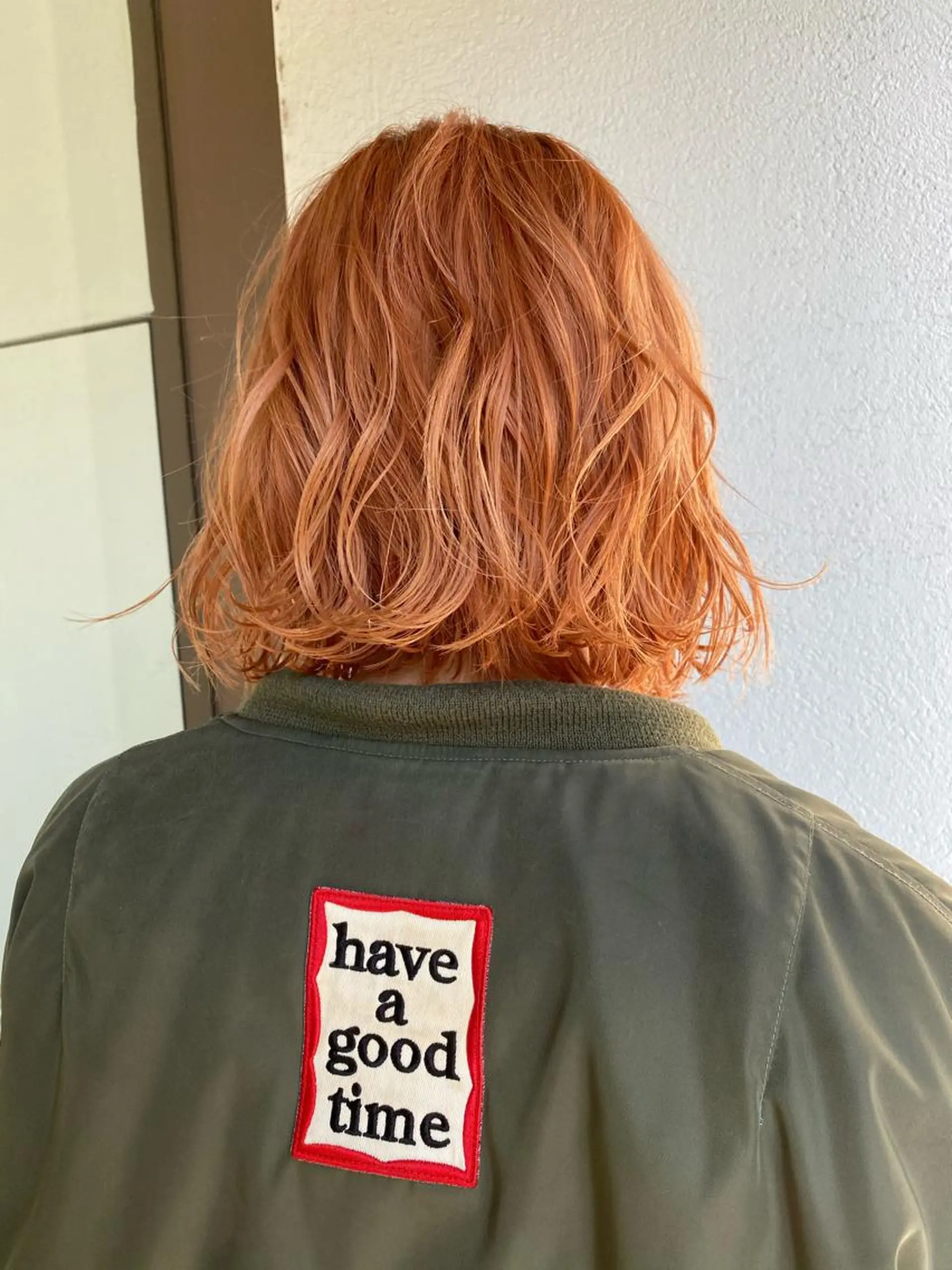 ショート カラー オレンジ 加藤 利基のヘアスタイル