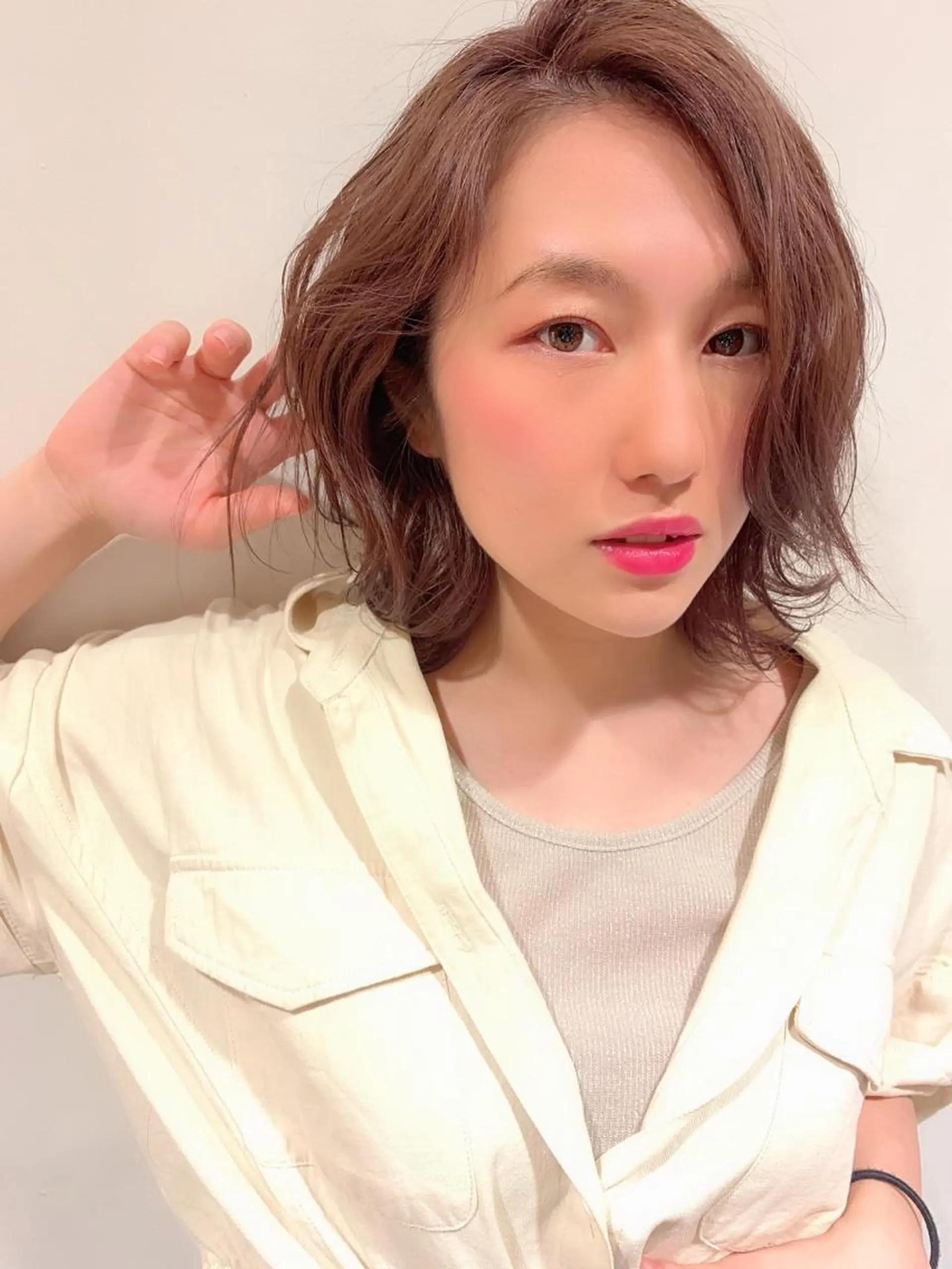 ショート レイヤーカット カット ヘアカラー トリートメント 美髪形成！色素改善！ 秋田　和輝のヘアスタイル