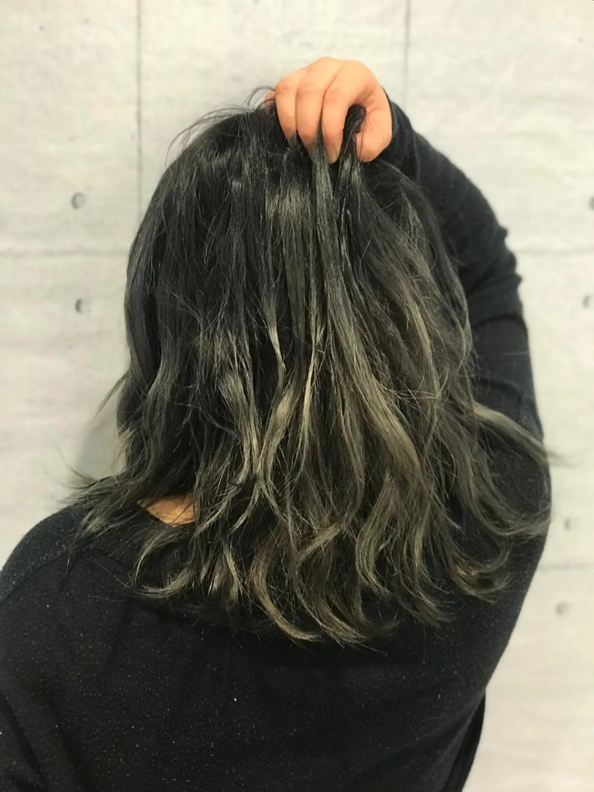 ミディアム カラー 髪質改善ayame 横山諒のヘアスタイル