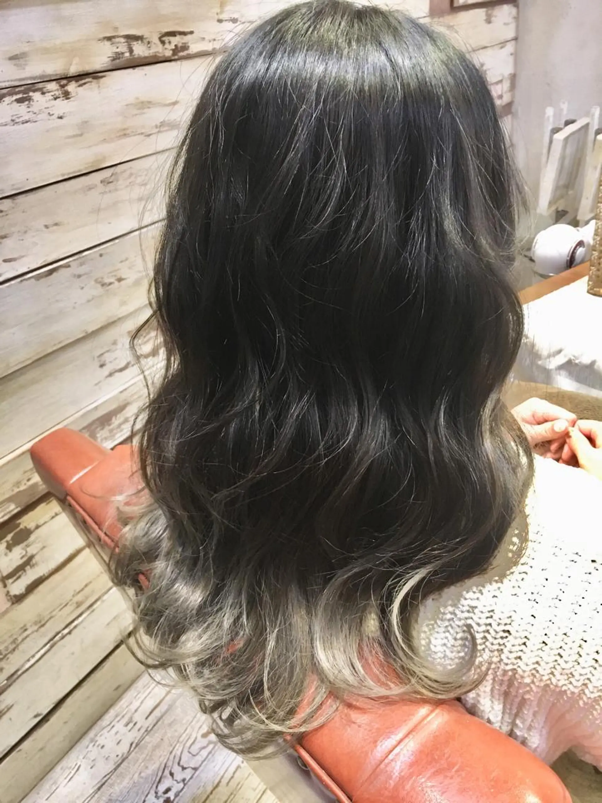 ロング カラー カット ヘアカラー トリートメント DECORA sweet(川越)所属・坪田 彩花のヘアスタイル