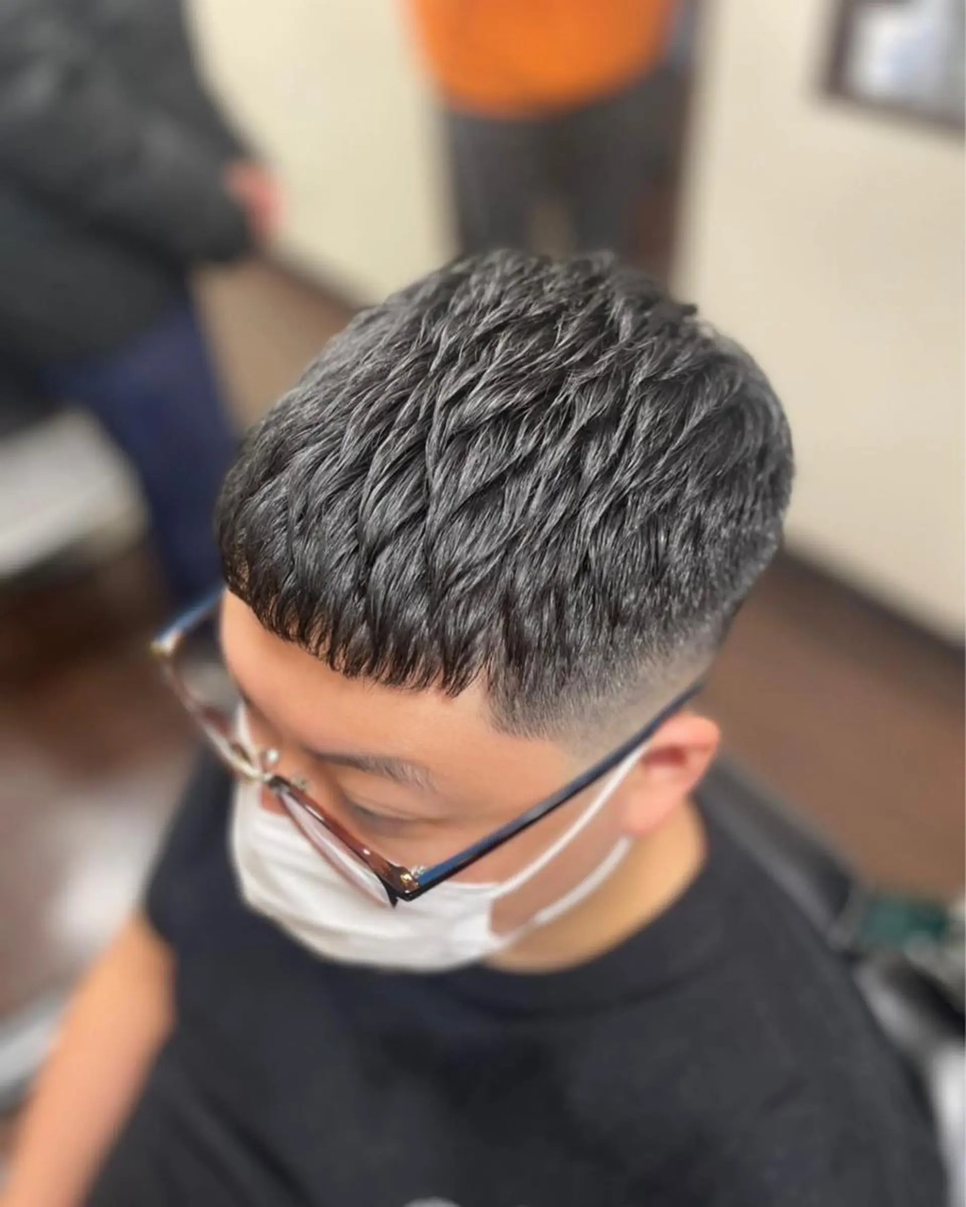 ショート メンズ カット 銀座バルビエグラン 角田雅樹（夜限定）のヘアスタイル