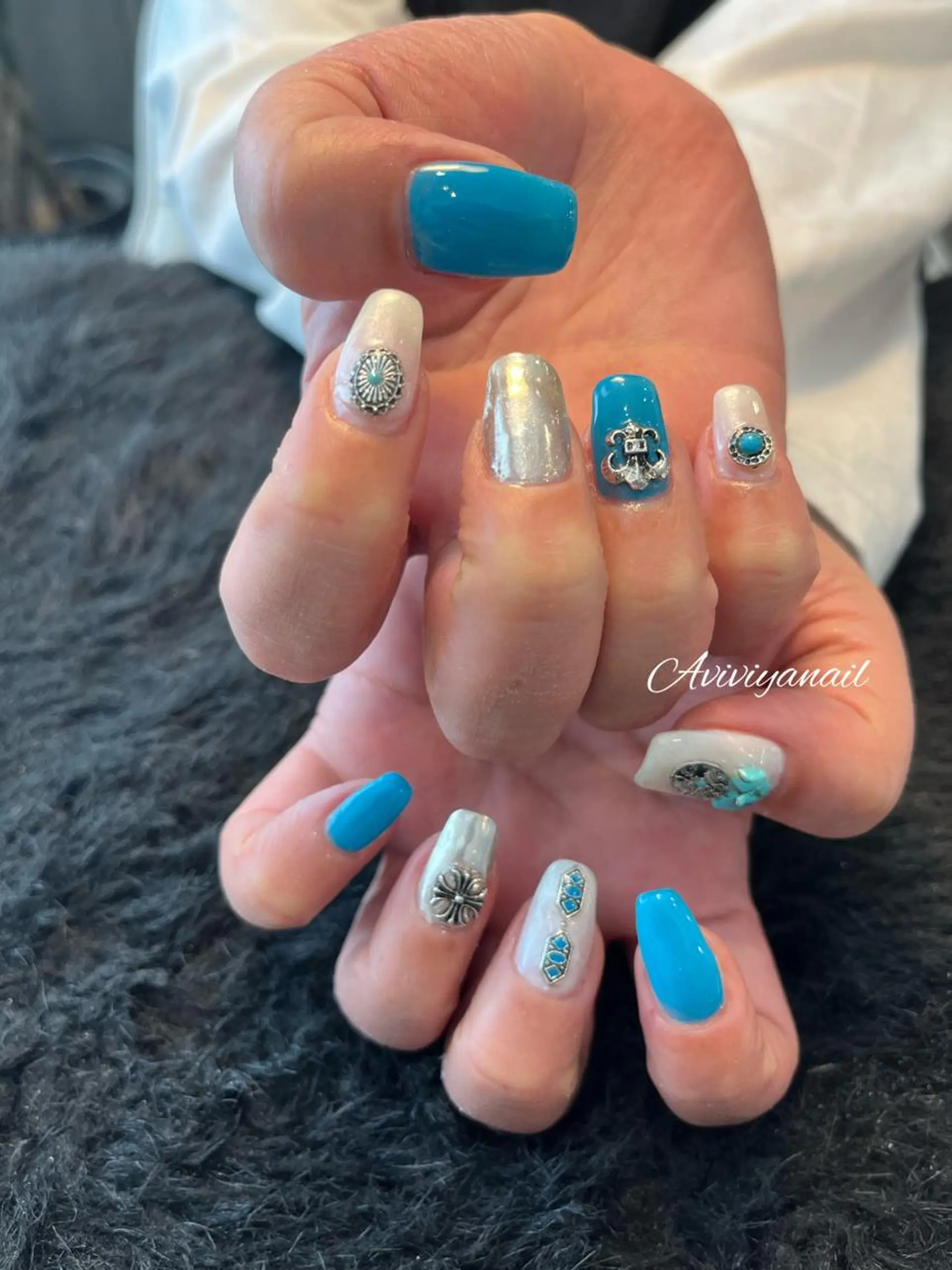 ネイル AviviyaNail所属・kubo ayaのネイルデザイン