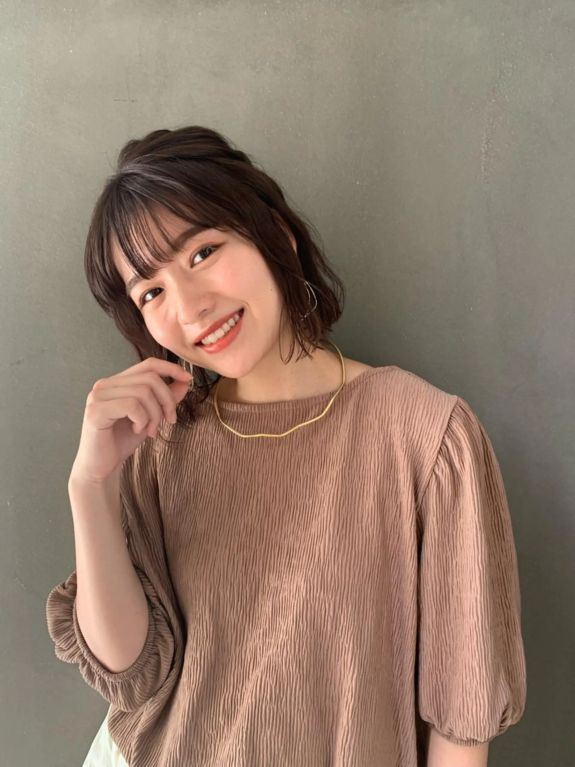 ミディアム カラー 透明感カラー 吉田 夢のヘアスタイル