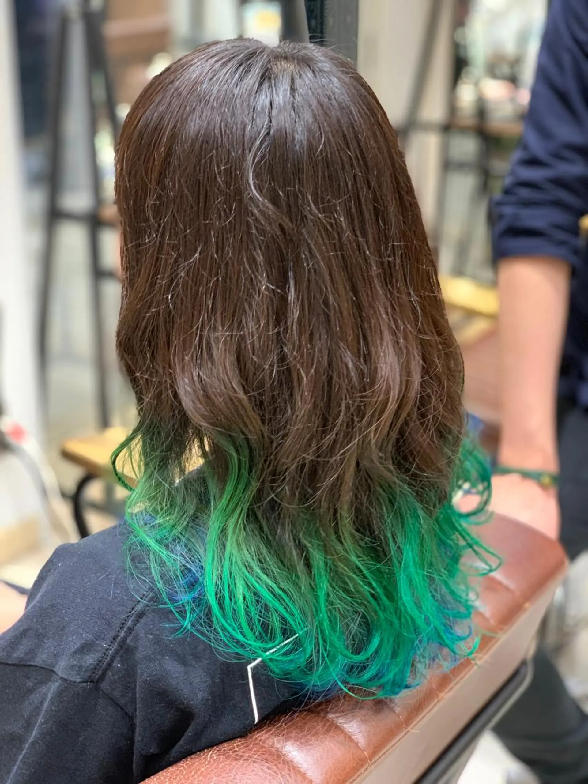 ミディアム カラー ブルーカラー グラデーションカラー ヘアカラー 髪質改善カラーリスト /根本雄貴のヘアスタイル