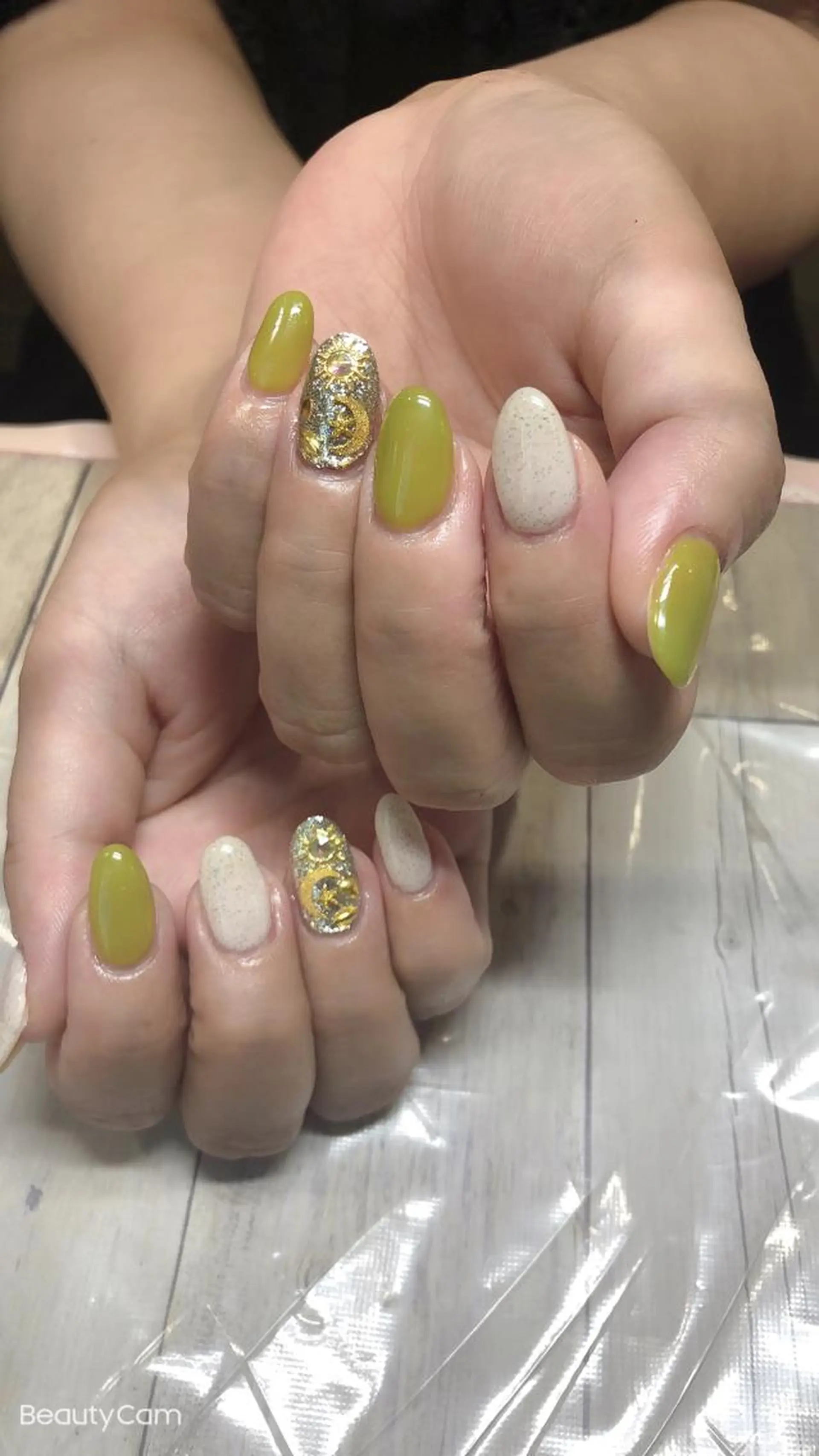 ネイル 💎Guarendo💎錦糸町店所属・✨アン ミユ✨のネイルデザイン