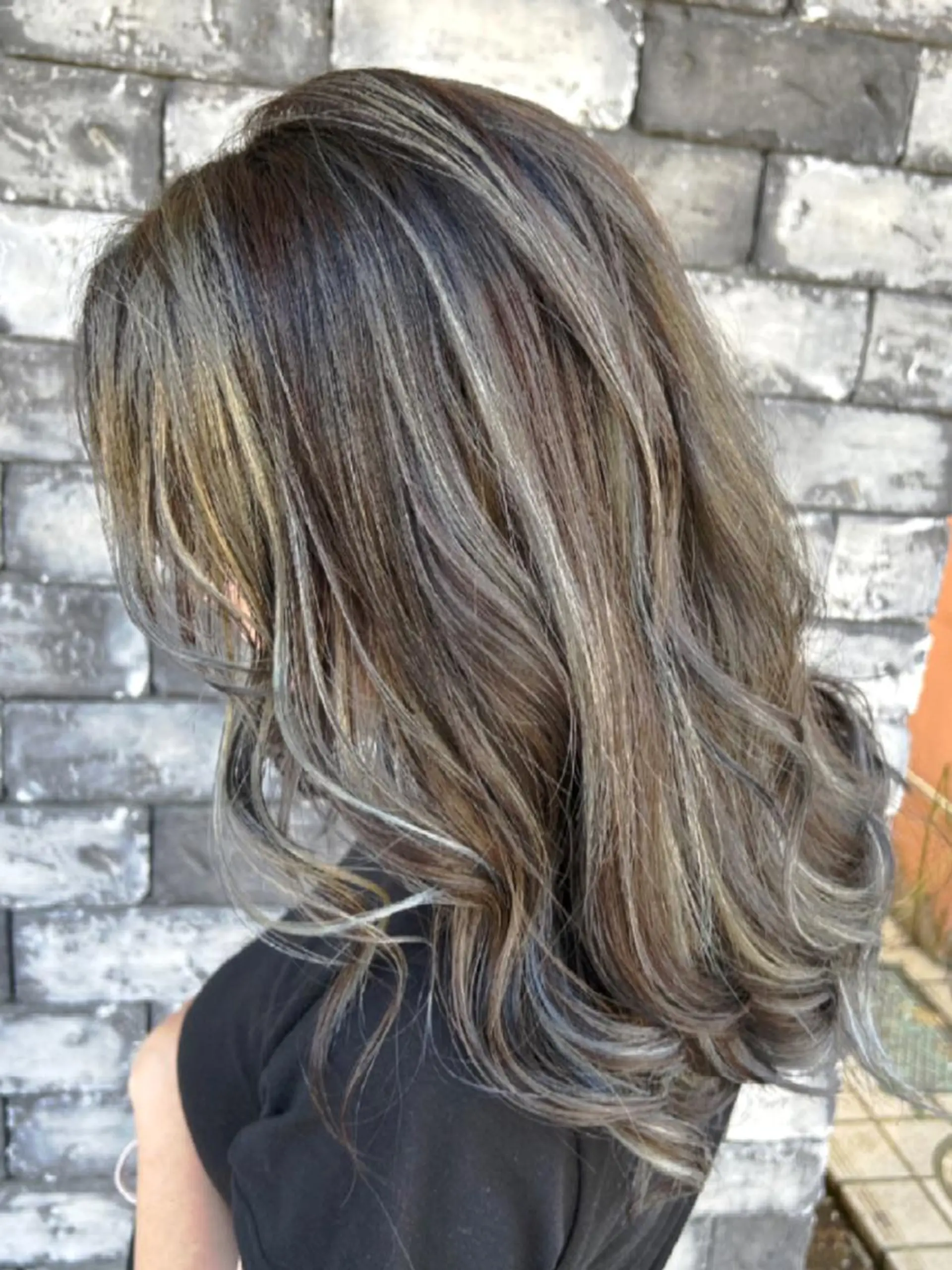 セミロング カラー グレージュ ハイライトカラー 顔まわりレイヤー ハイライト レイヤーカット ヘアカラー トリートメント ヘアセット ❤️千葉県代表❤️ 店長❤️柿本翔一朗のヘアスタイル