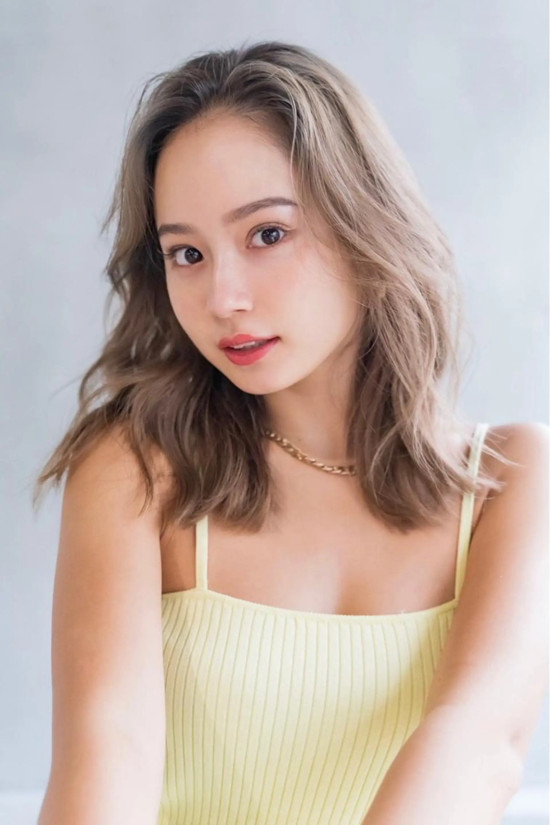 セミロング ヘアカラー トリートメント 韓国ヘア🫧 KAZUTOのヘアスタイル