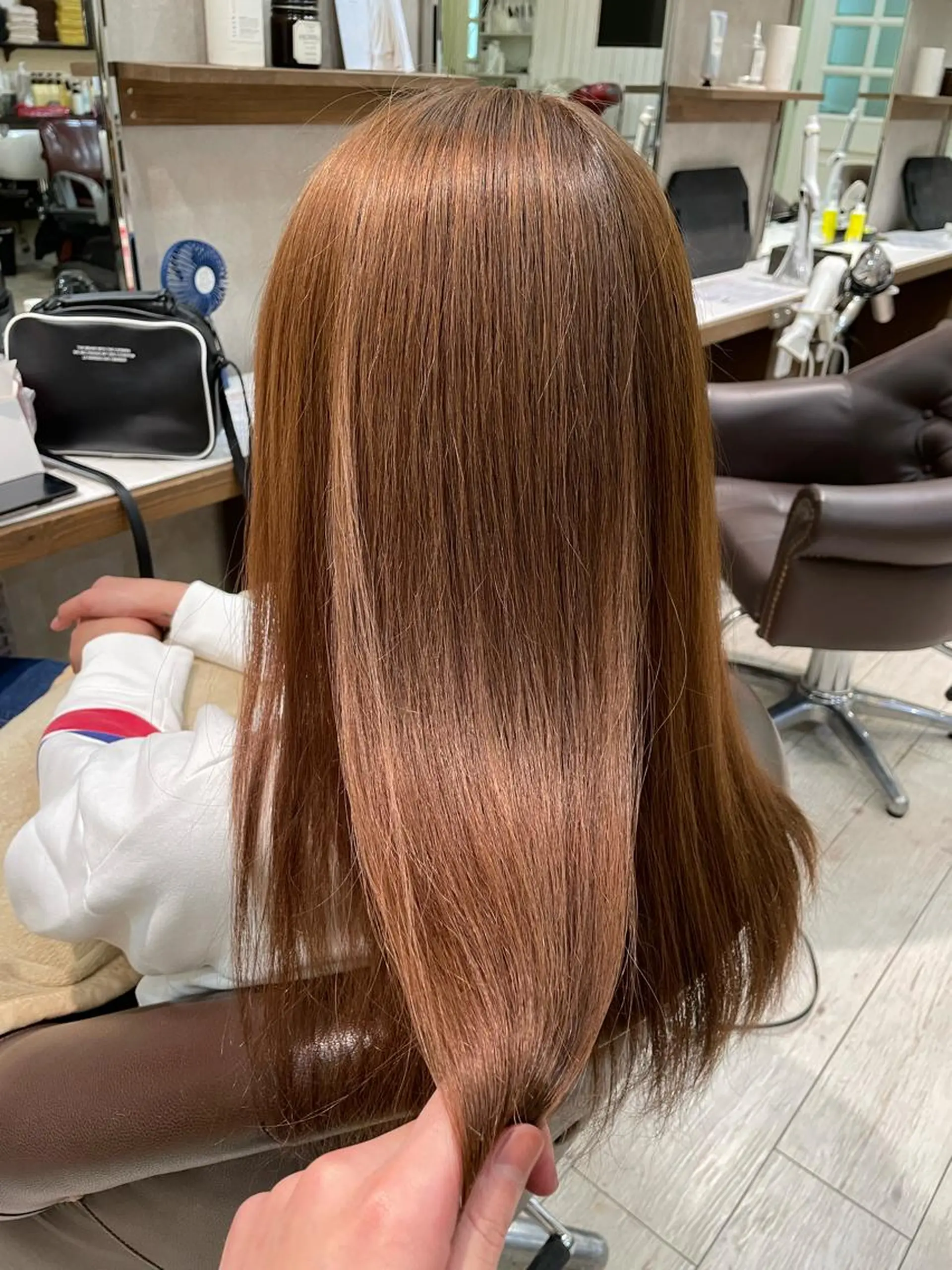 ロング カラー ブリーチ 透明感カラー ブリーチなしカラー 安田 蓮のヘアスタイル