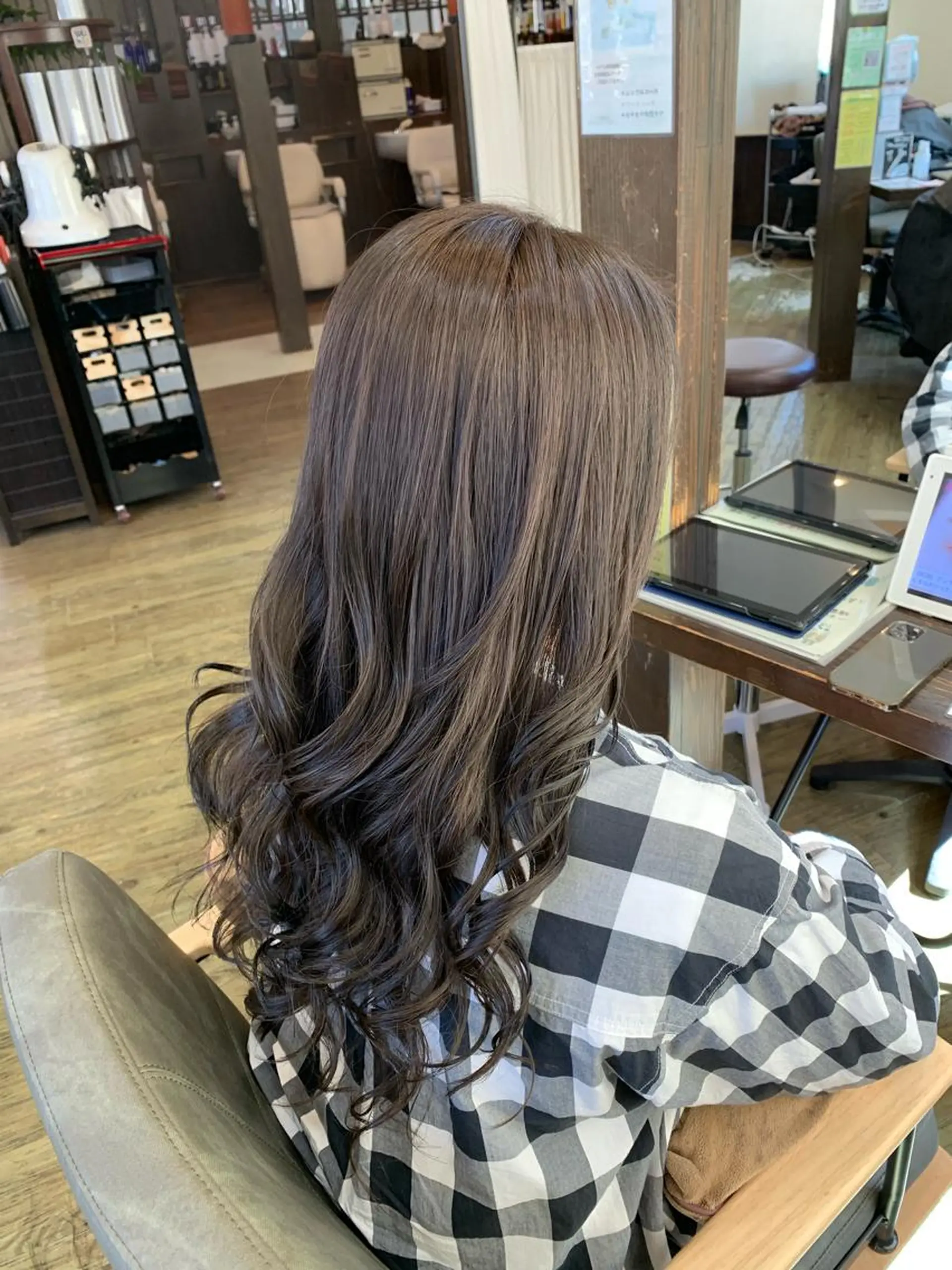 セミロング カラー カット ヘアカラー トリートメント 中野  淳のヘアスタイル