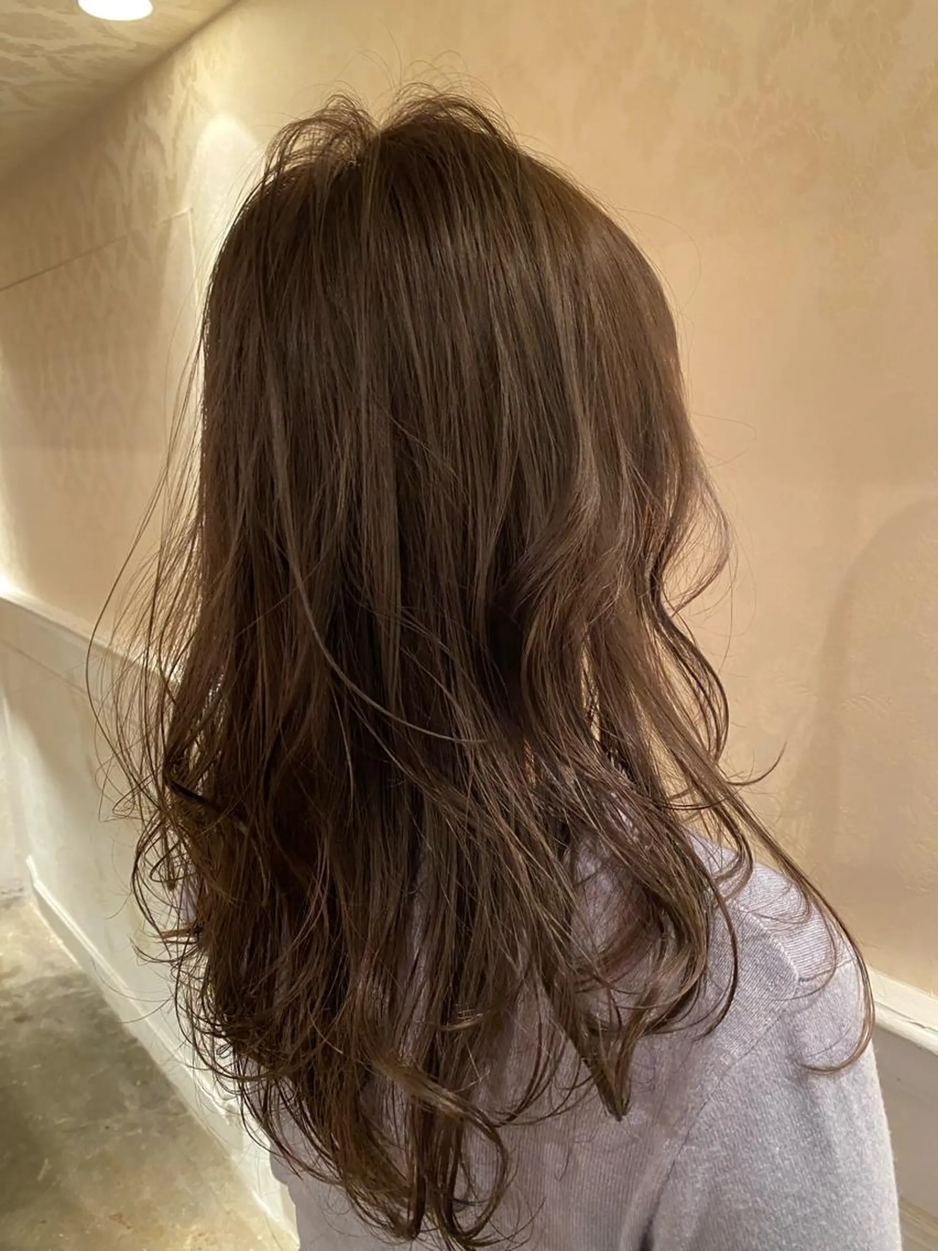 セミロング レイヤーカット 髪質改善／美髪矯正 林田和真のヘアスタイル