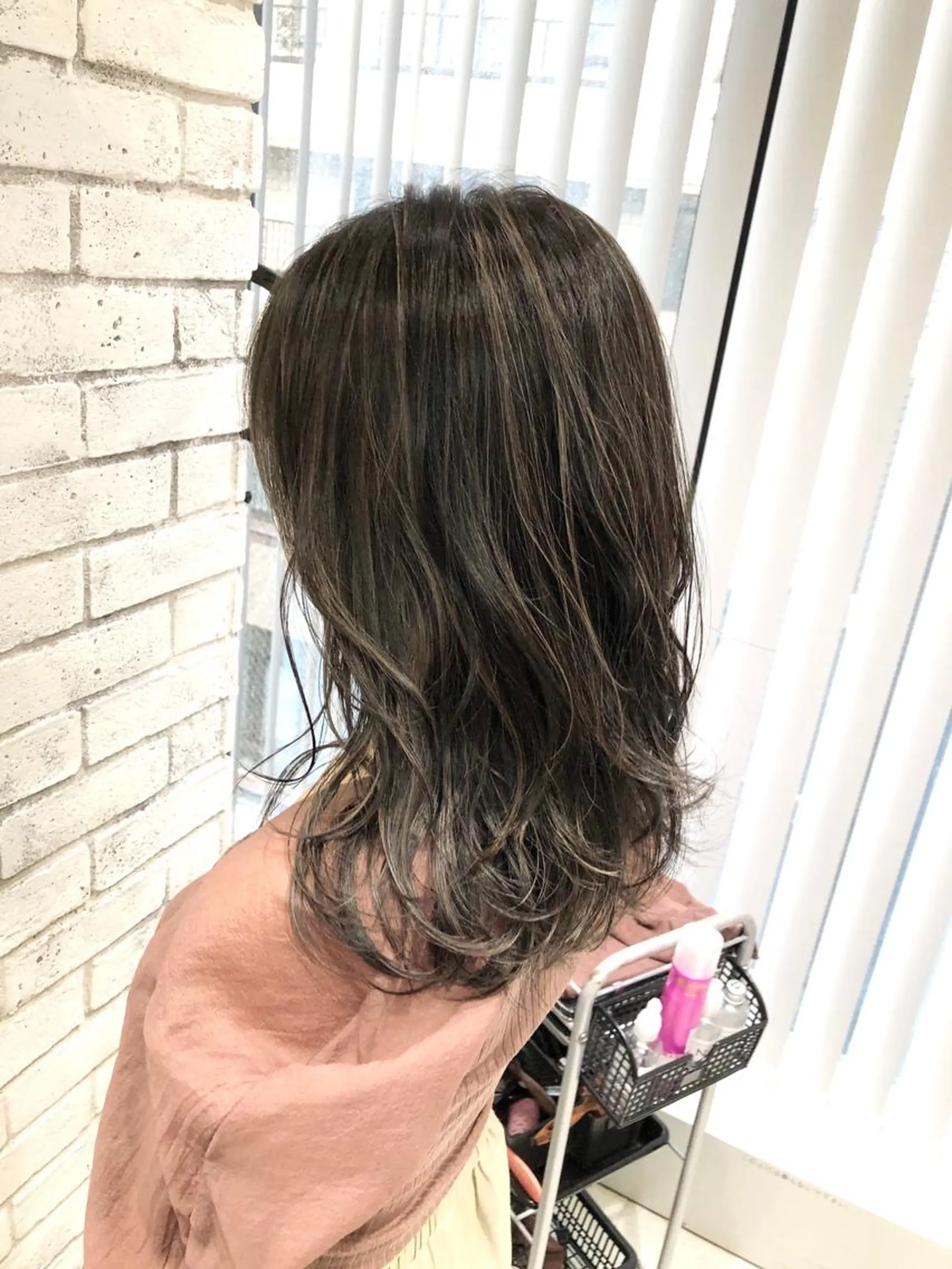 ミディアム アッシュ 髪質改善 ヨシンモリ 韓国風ヘア トリートメント ヘアカラー トリートメント 🌈透明感カラー 韓 国ヘアこうたろうのヘアスタイル