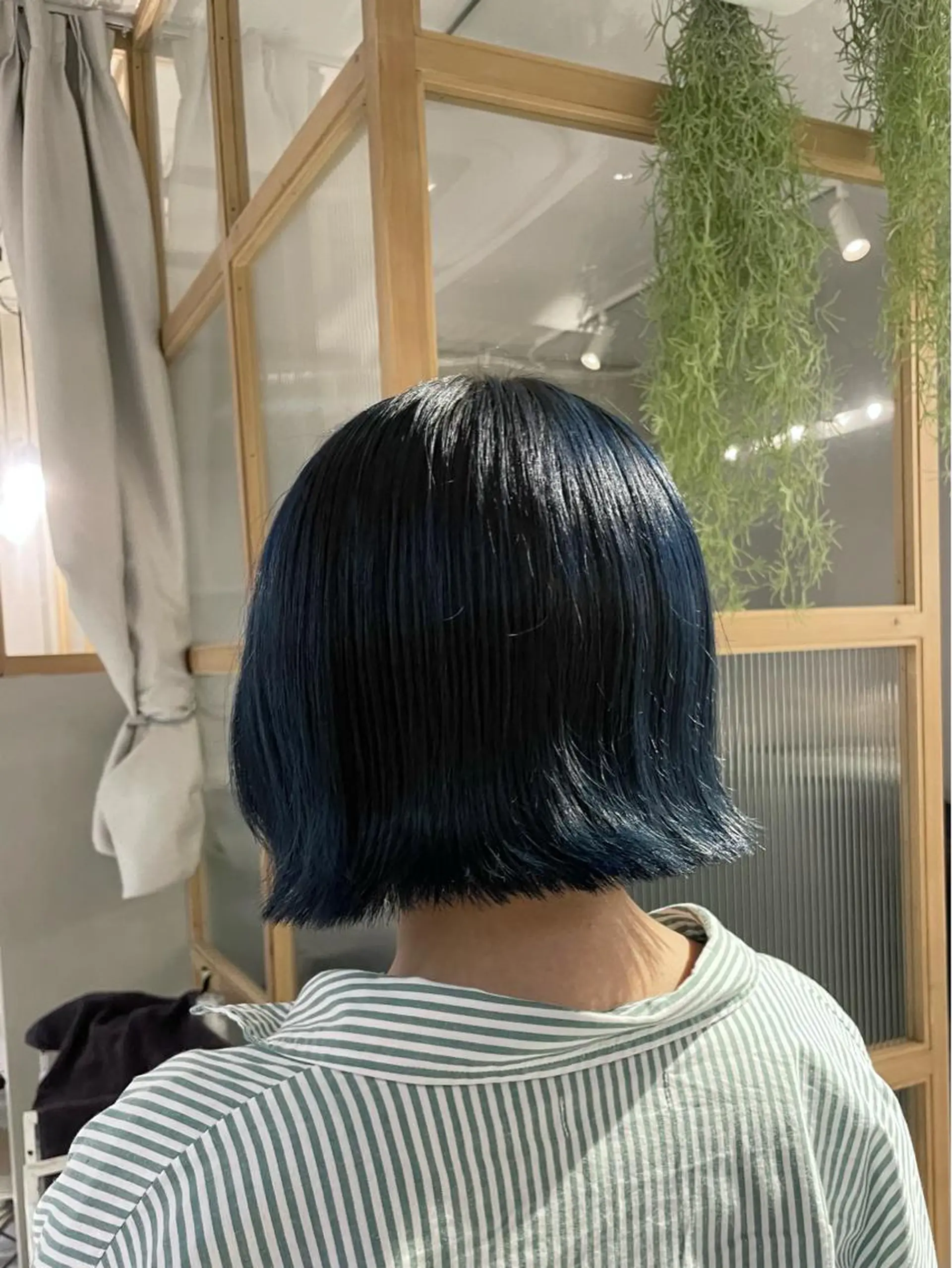 カラー ミルクティーベージュ ブリーチ🖤サヤカのヘアスタイル