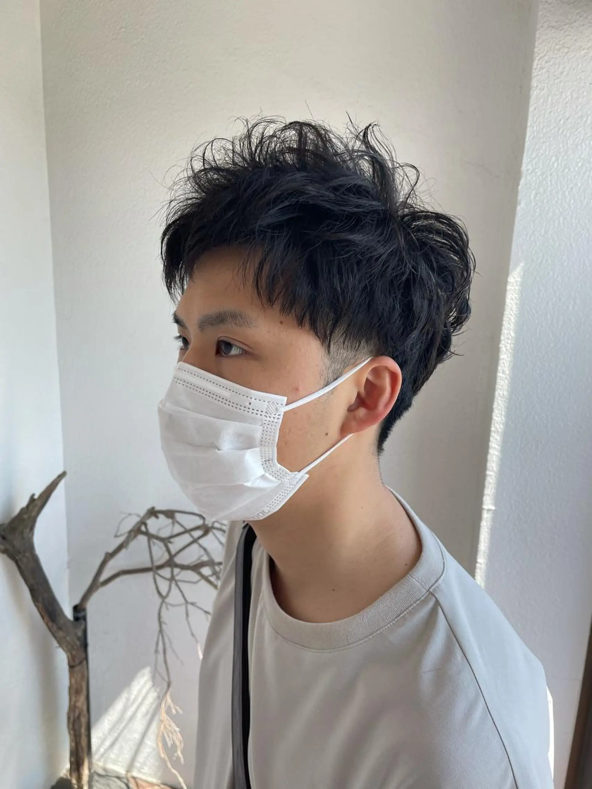 ショート パーマ くせ毛 外国人風カラー 大嶋 宏隆のヘアスタイル