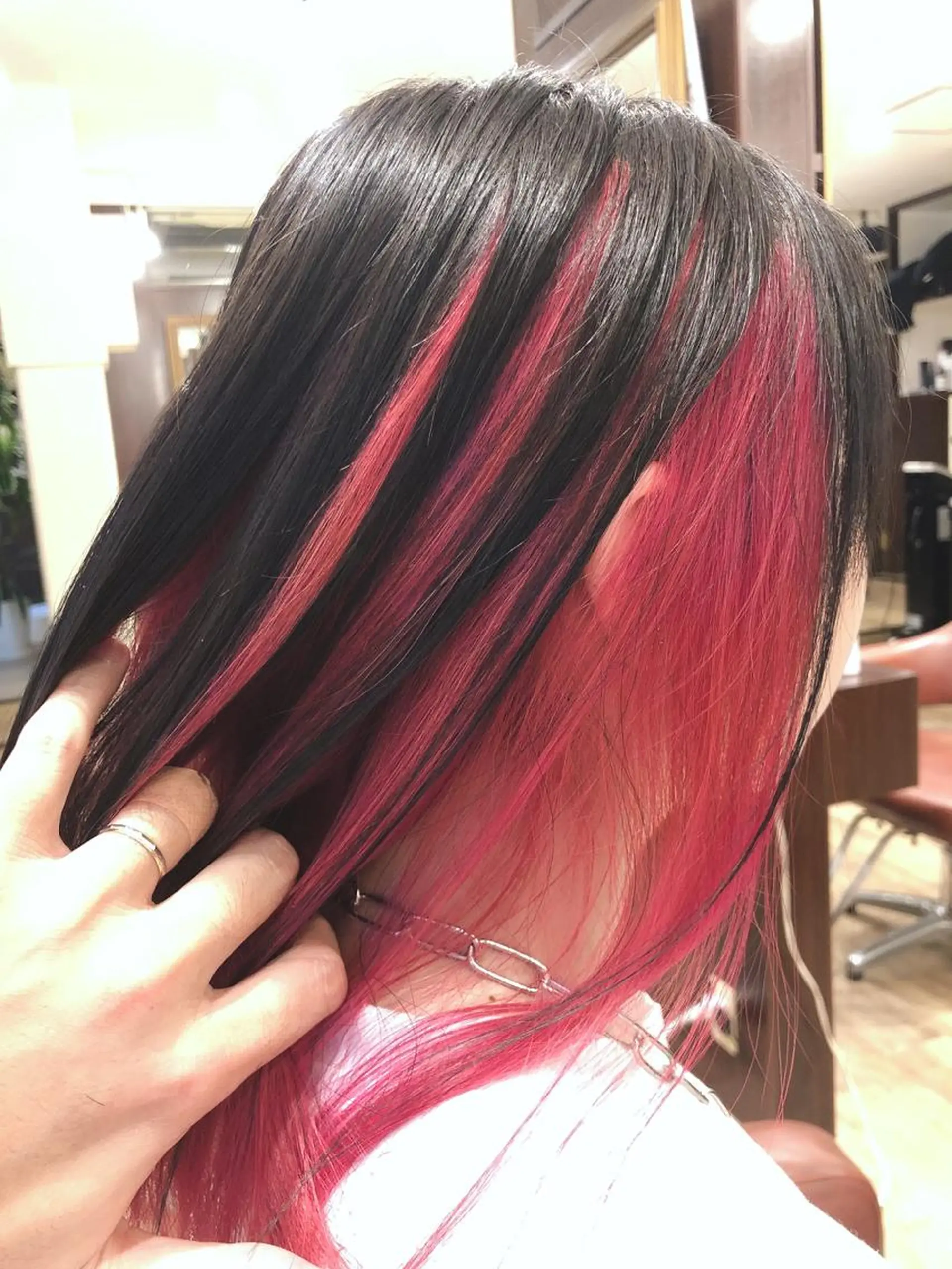 ミディアム カラー インナーカラー 代表　YUKI ☆のヘアスタイル