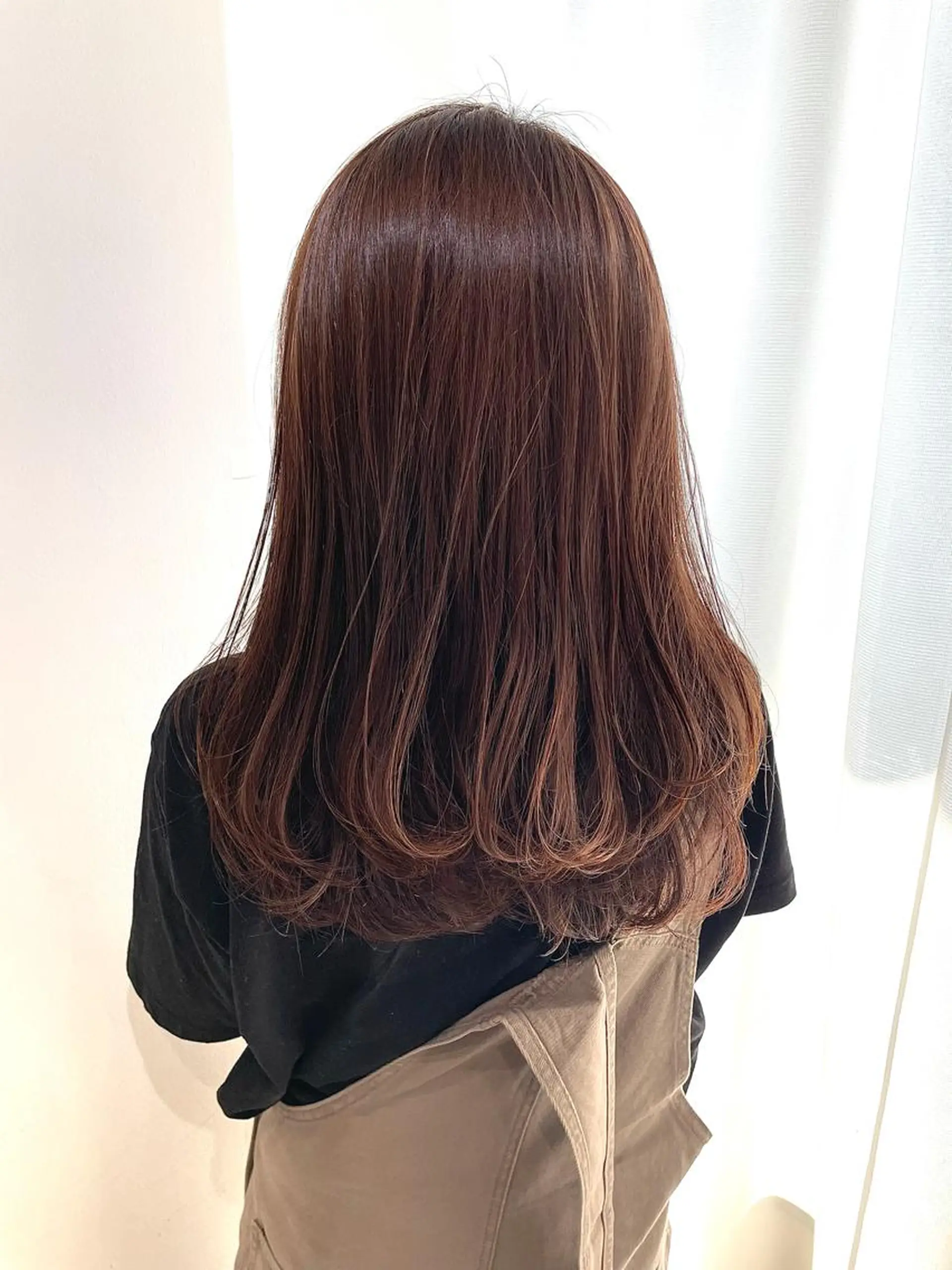 ミディアム カラー ベージュカラー ピンクカラー ピンクベージュ レイヤーカット 過去一の柔髪ヘア 🌿IVYjoureのヘアスタイル