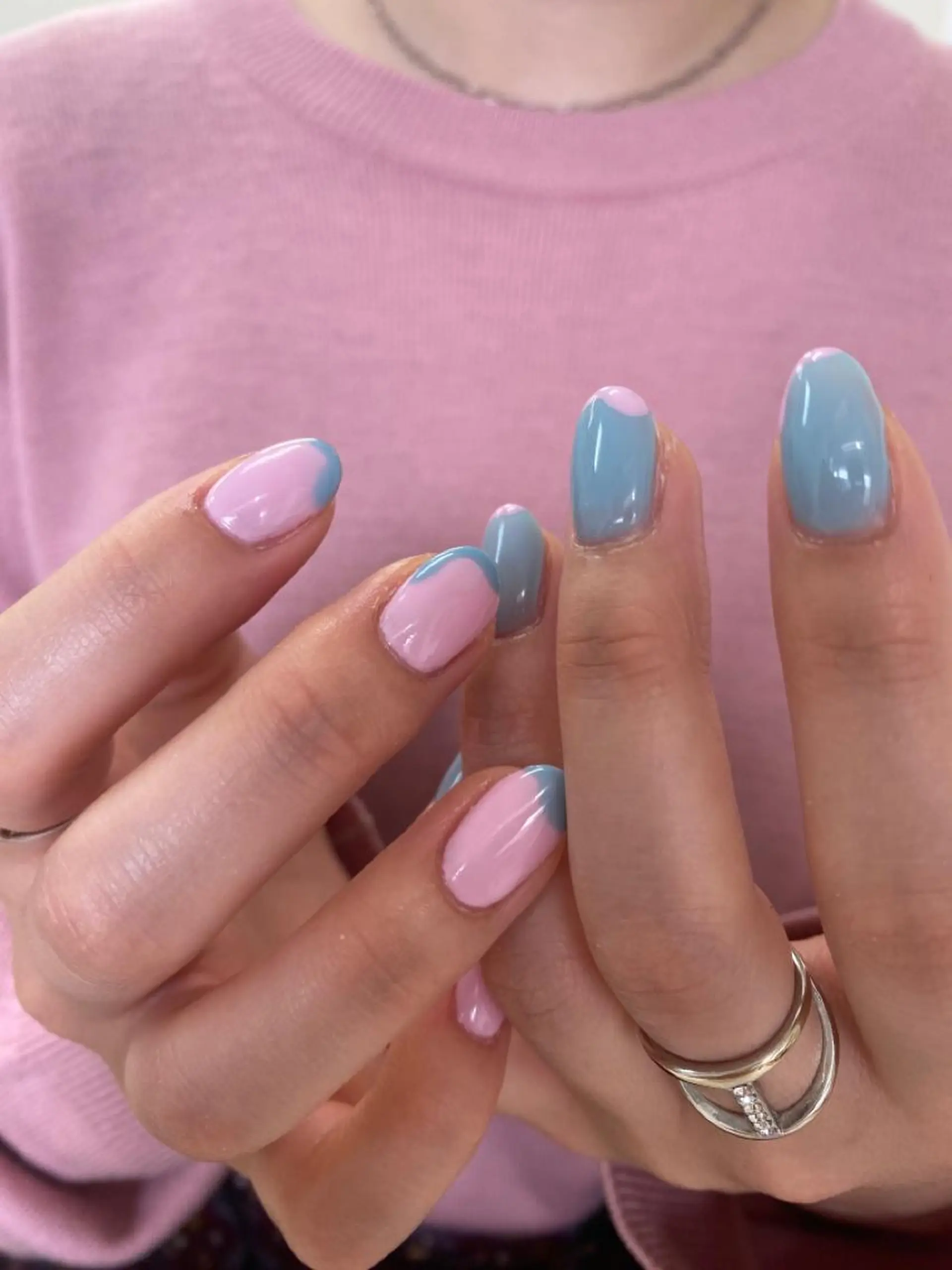 ネイル フレンチネイル isobe yuiのネイルデザイン