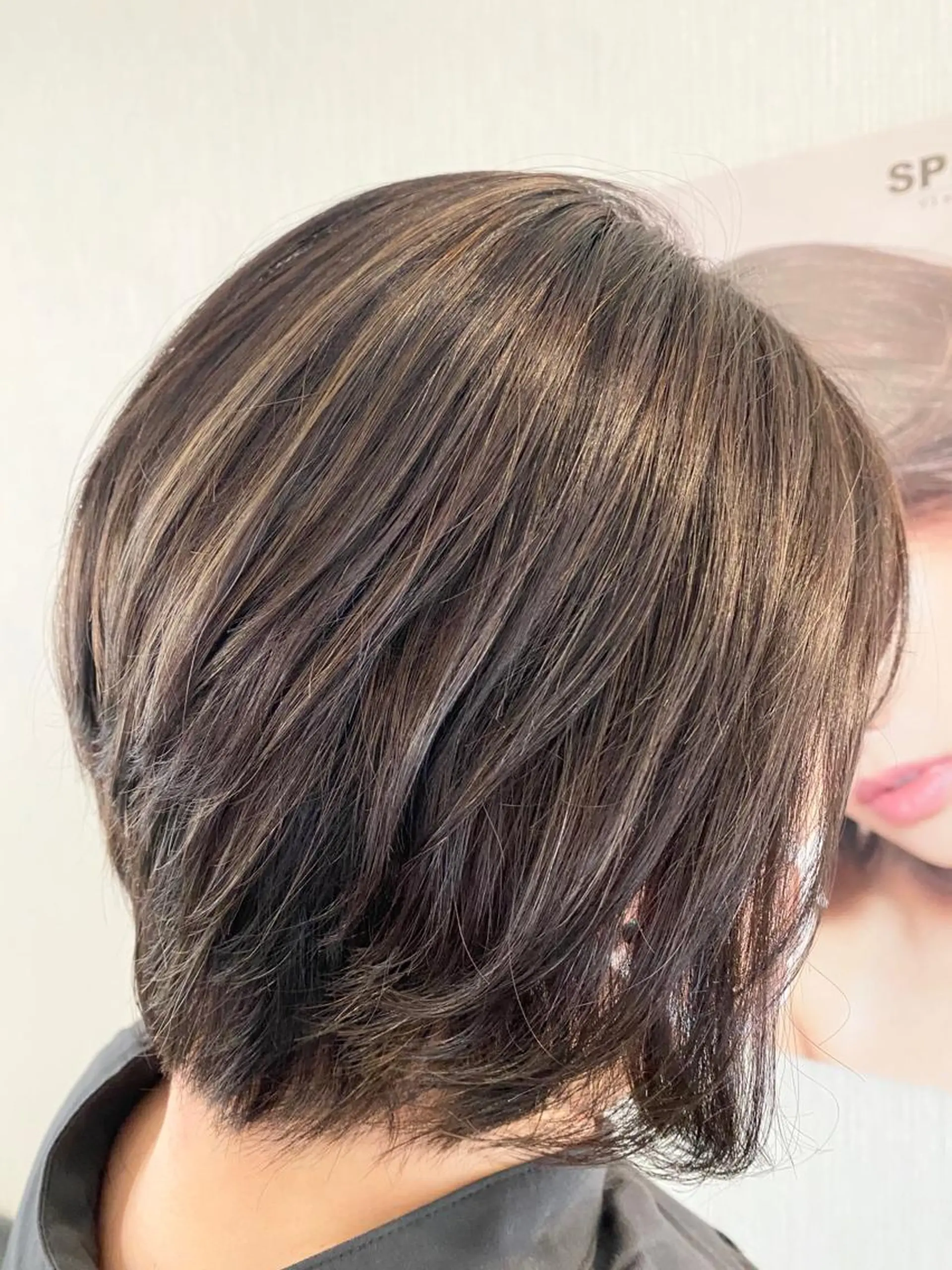 ショート カラー ヘアカラー 福薗 ななのヘアスタイル