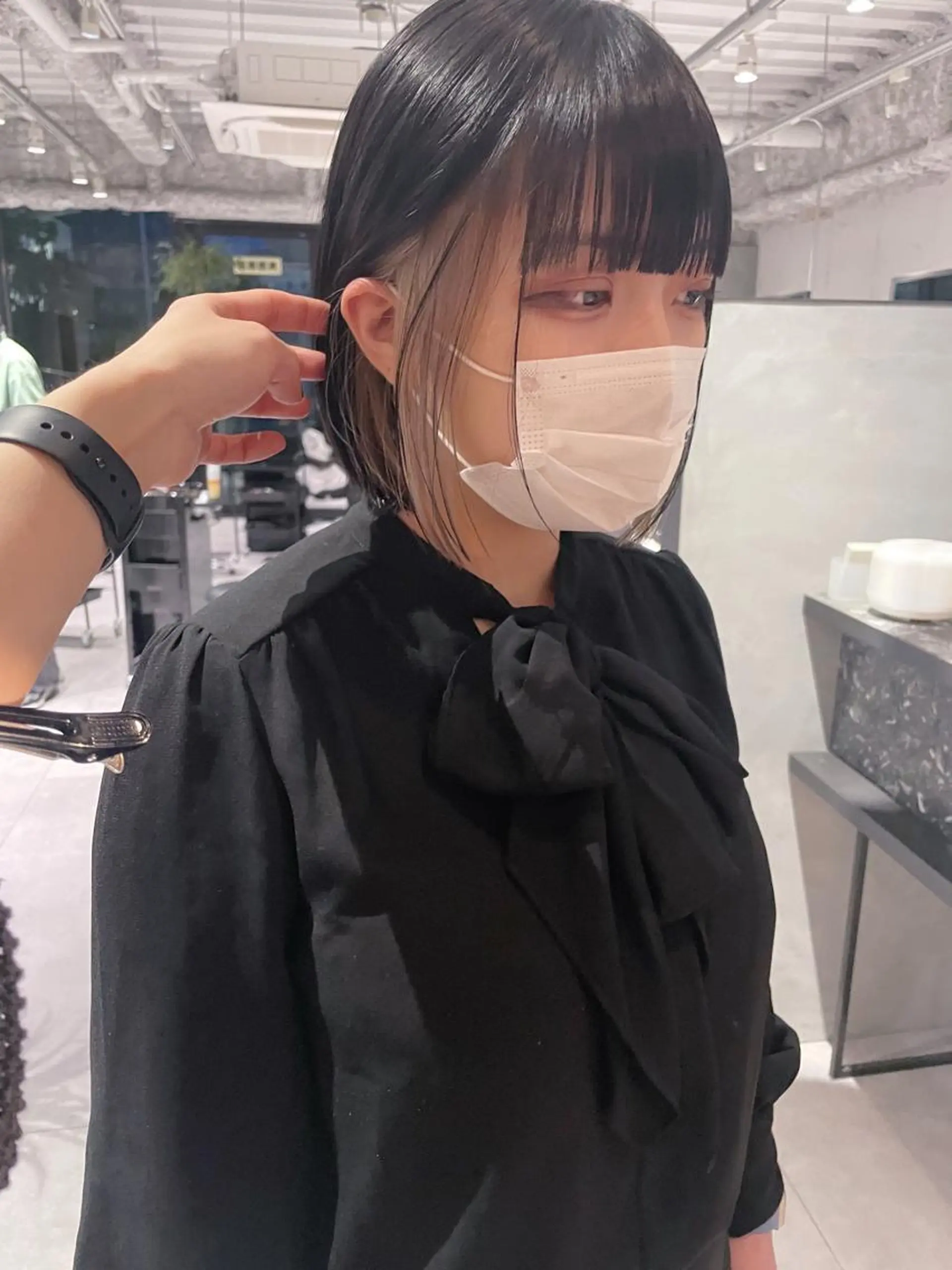 ショート 美髪矯正/艶カラー ボブ/栄/鐘ヶ江純也のヘアスタイル