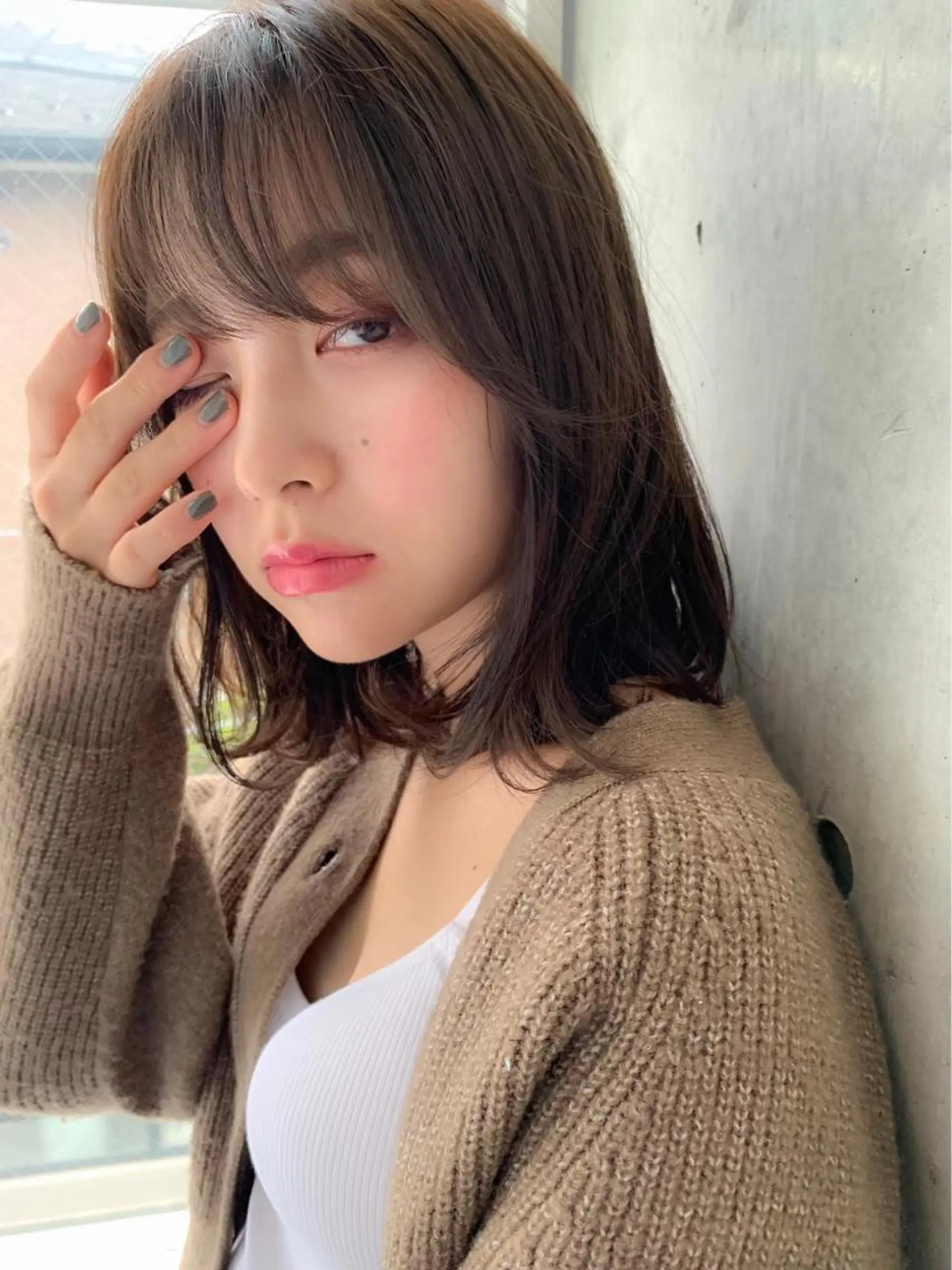 ミディアム カラー 赤み消し韓国ヘア レイヤー縮毛🤍渡邉のヘアスタイル