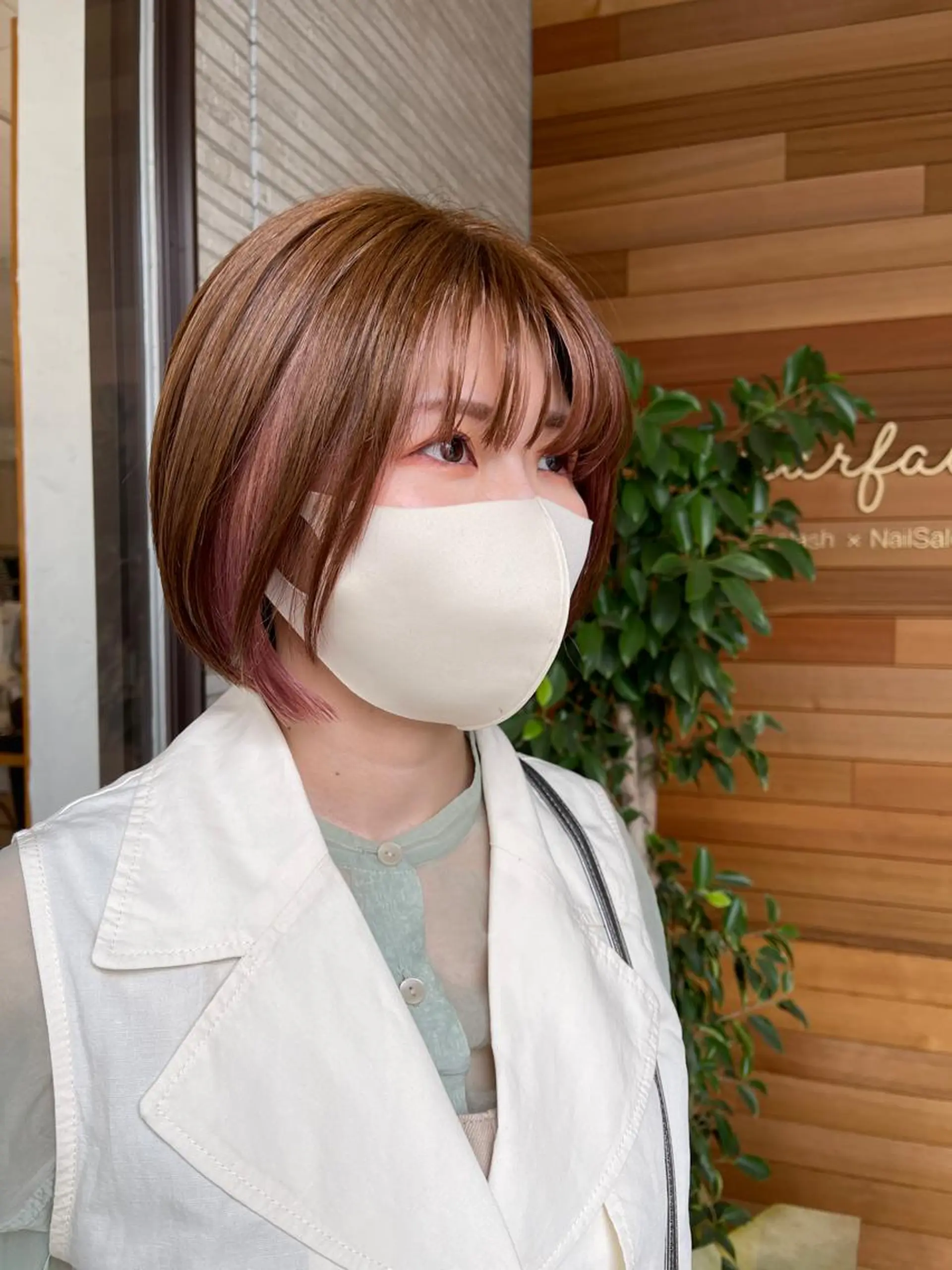 ショート カラー インナーカラー ピンクカラー ヘアカラー 【AMANEQ】 yuka🦋のヘアスタイル