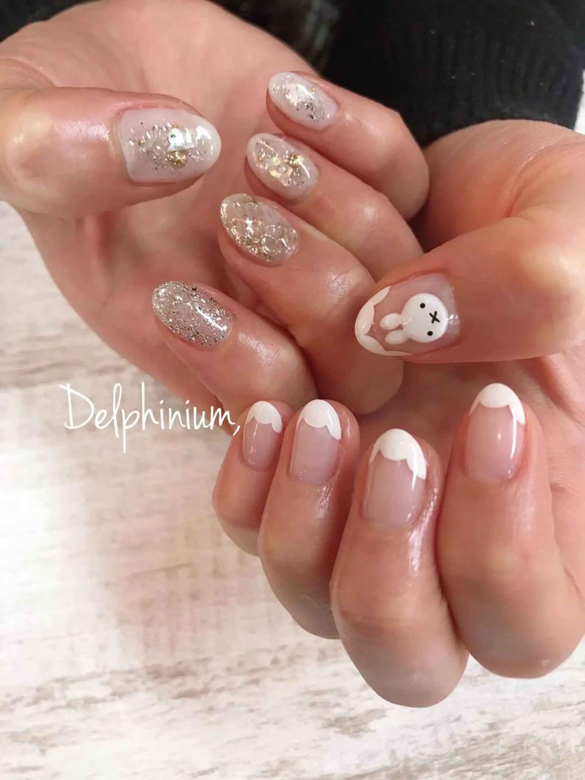 ネイル アートネイル ニュアンスネイル 岡本 友恵のネイルデザイン