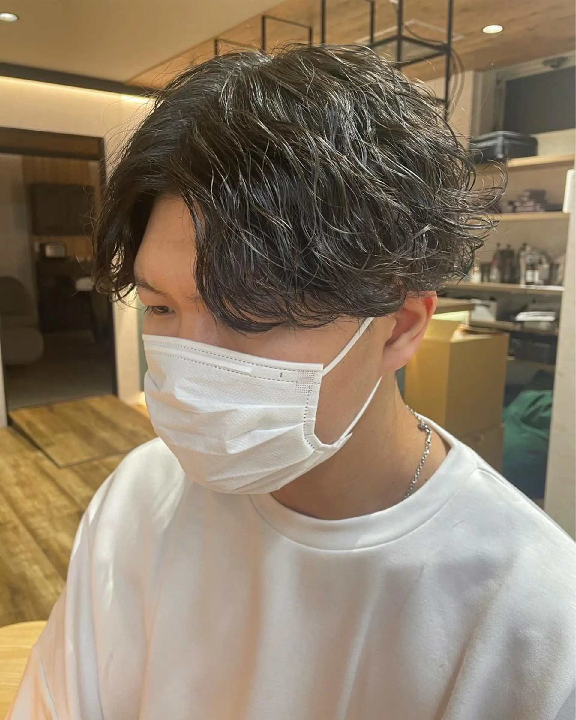 パーマ メンズ メンズパーマ 波巻きパーマ スパイラルパーマ ノザワ シュウのヘアスタイル