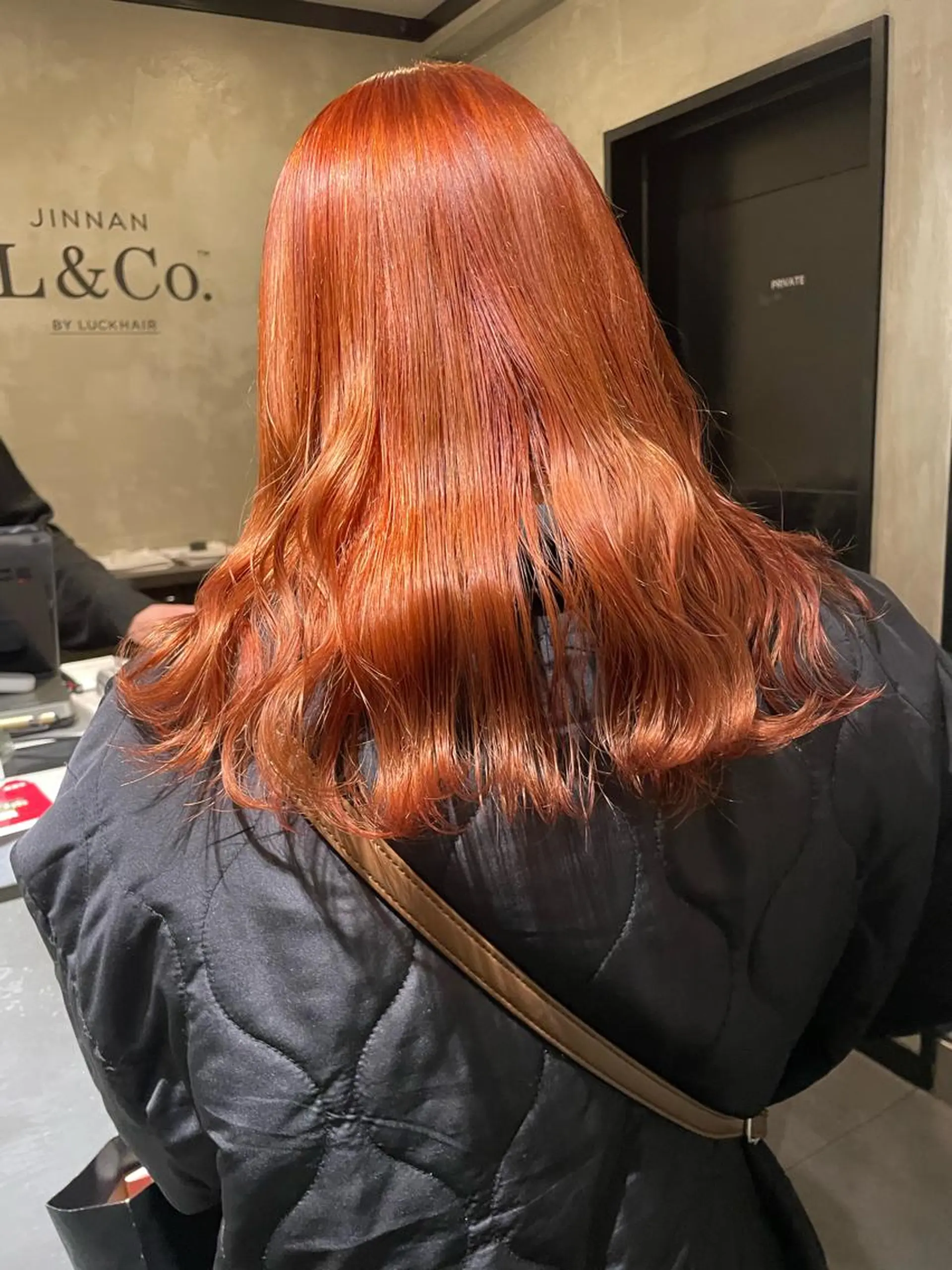 セミロング カラー classic 新横浜所属・大人girly🛋️ 🤍yukakoのヘアスタイル