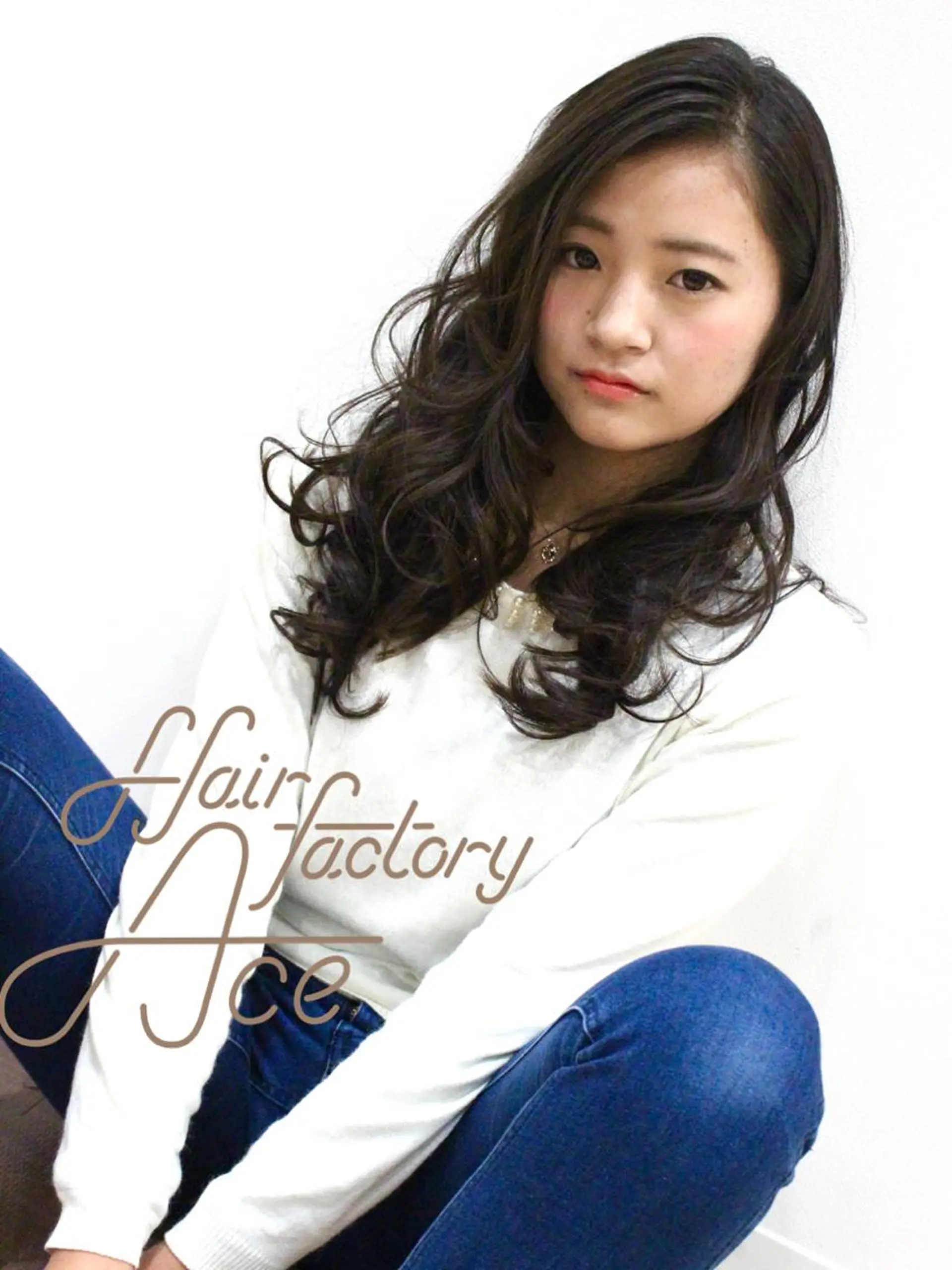 セミロング 所渉/韓国レイヤー /ウルフカットのヘアスタイル