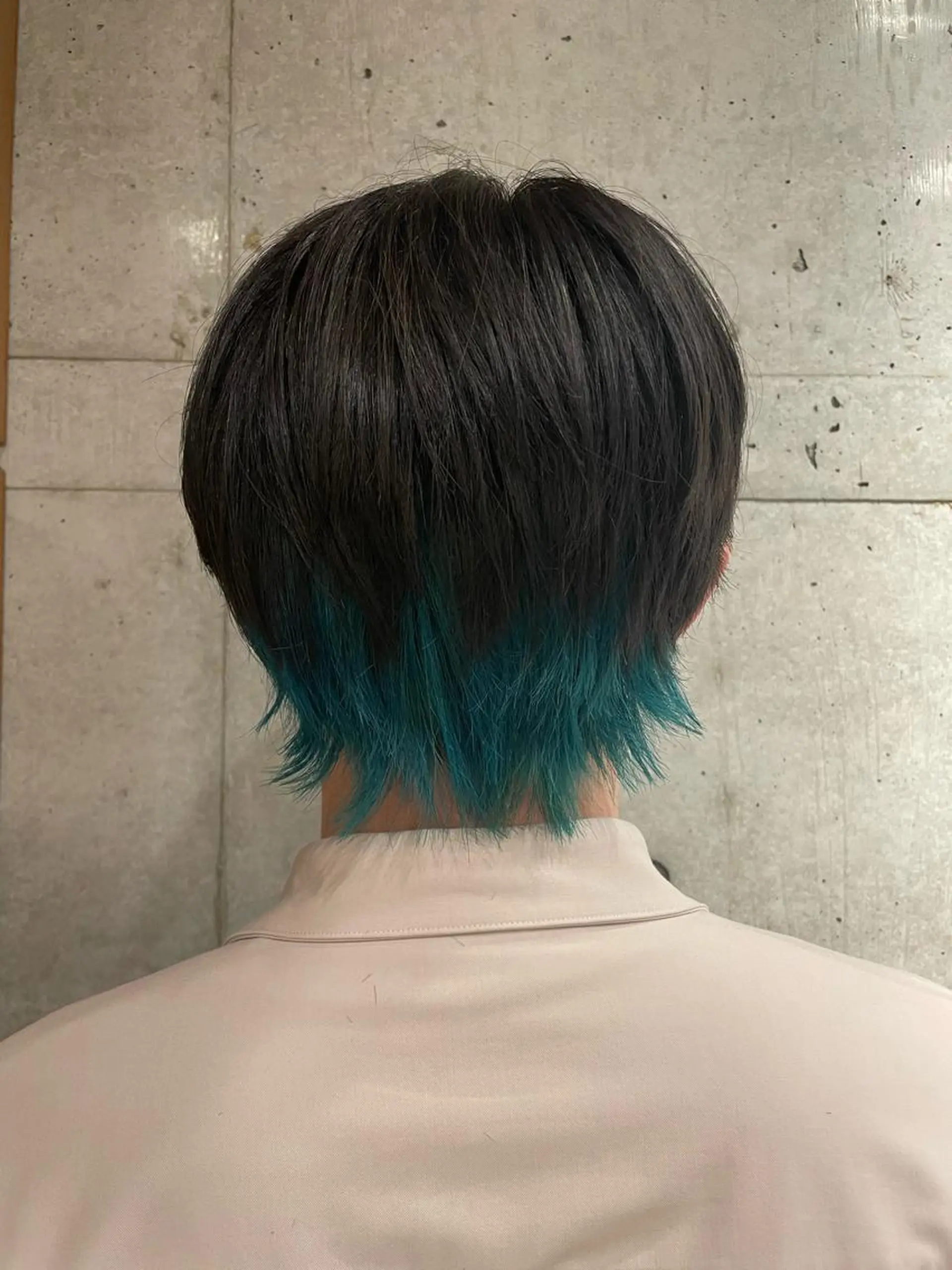 ショート メンズ CRESCENDO 山本樹カットカラーのヘアスタイル