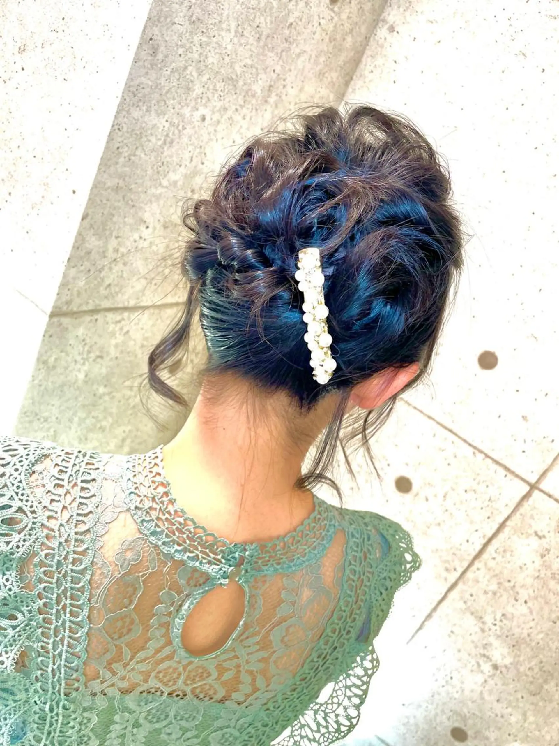 ヘアアレンジ 結婚式・ブライダル ヘアセット 韓国風/小顔レイヤー /艶カラーのヘアスタイル